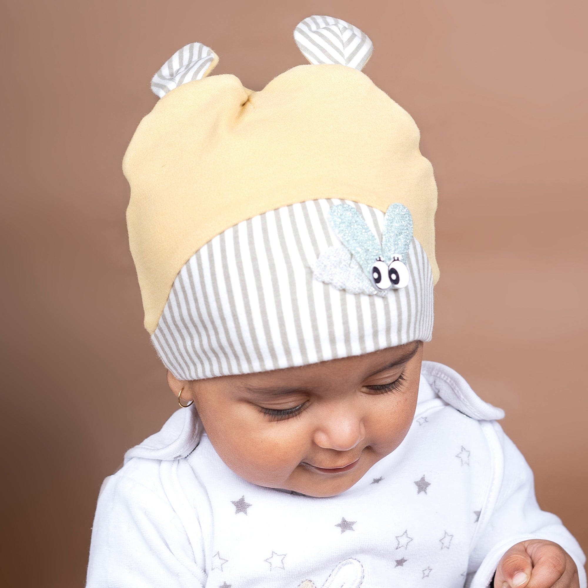 Baby Moo Busy Bee All Season Stretchable Hosiery Warm 3D Beanie Cap - Mustard