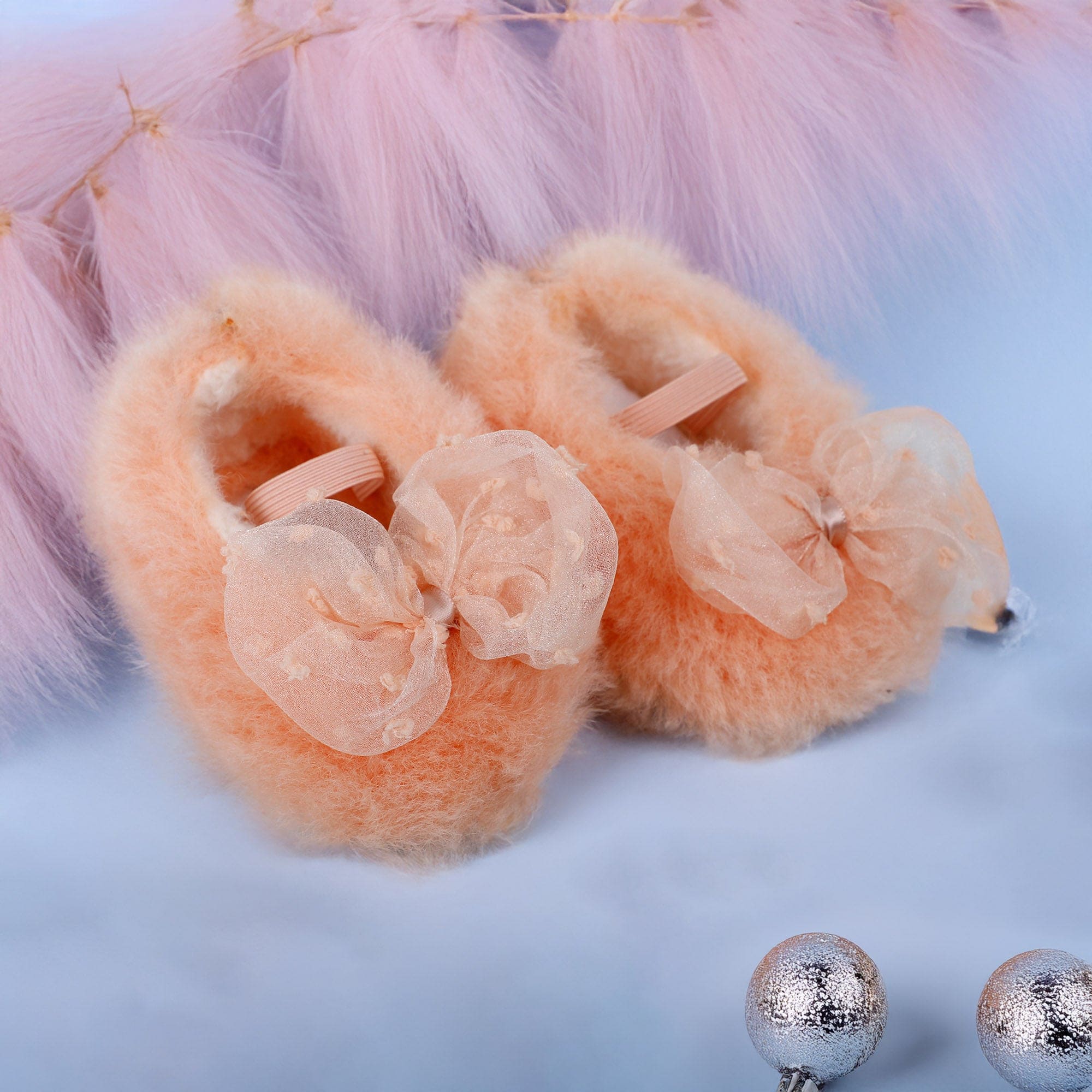 Baby Moo Bow Applique Warm Furry Booties - Peach