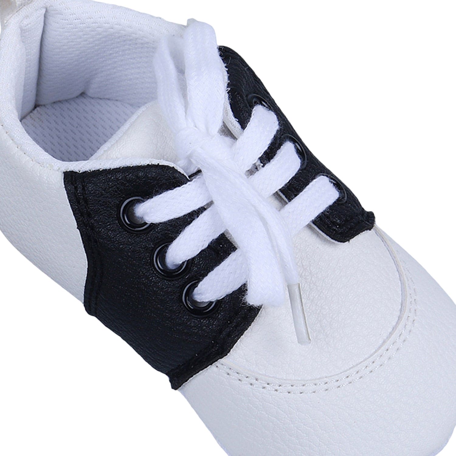 Lace-Up Stylish Leather Sneaker Shoes - Black