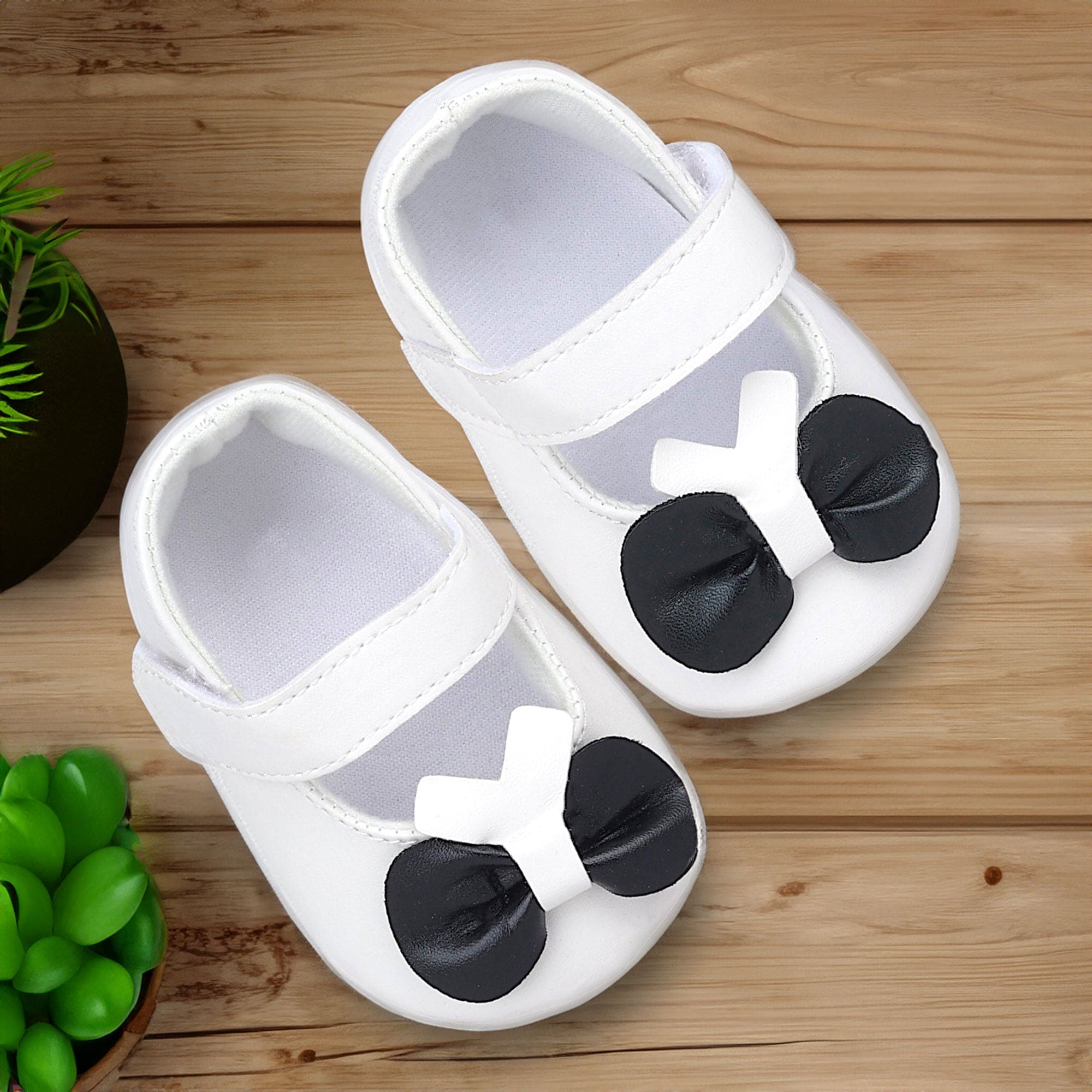 Baby Moo Vegan Leather Bow Velcro Strap Anti-Skid Ballerina Booties - White