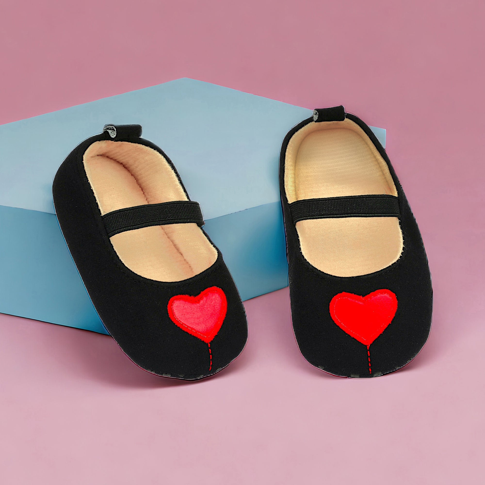 Baby Moo Queen Of Hearts Anti-Skid Elastic Strap Ballerina Booties - Black, Red