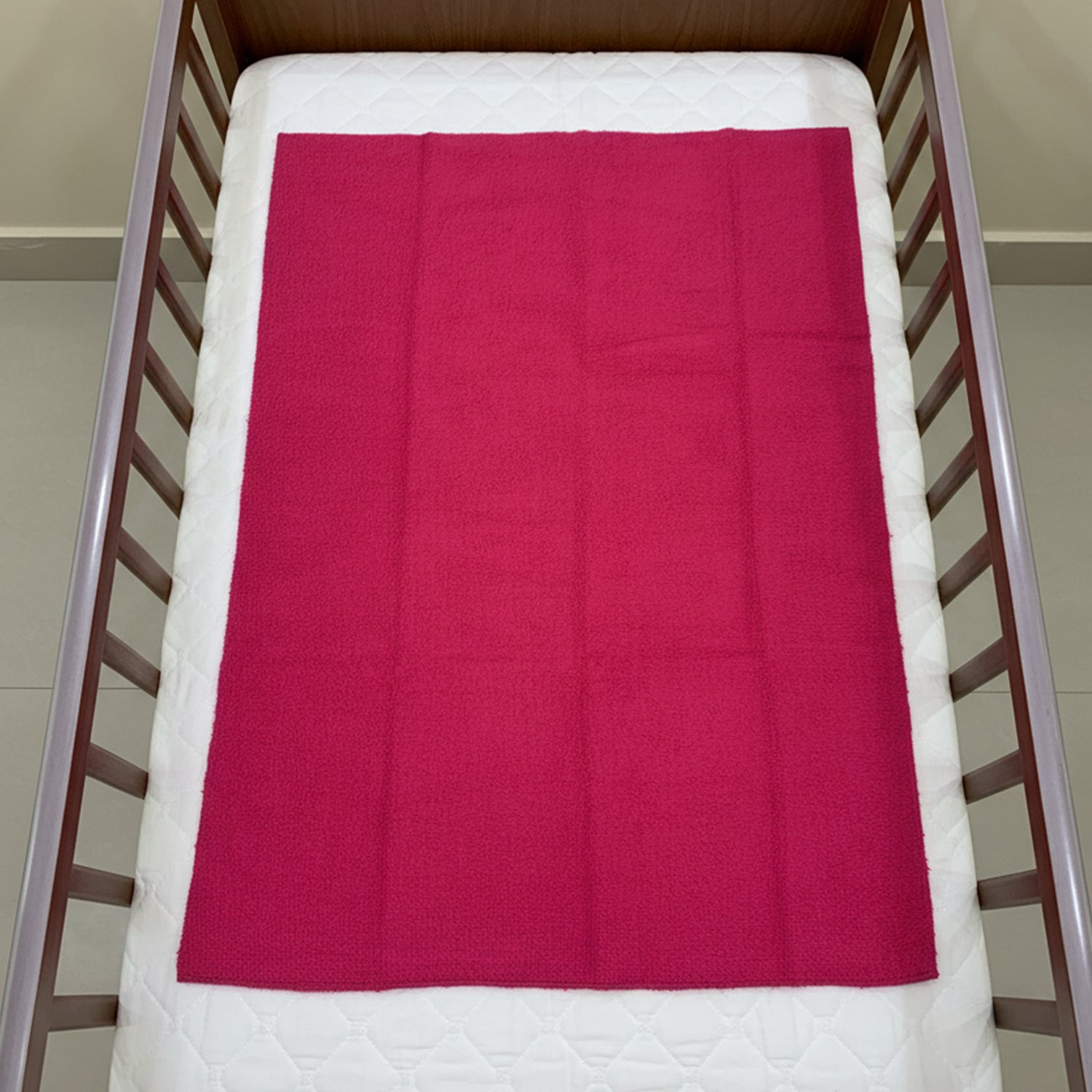 Baby Moo Plain Changeable Dry Sheet Water-resistant Bed Protector - Dark Pink