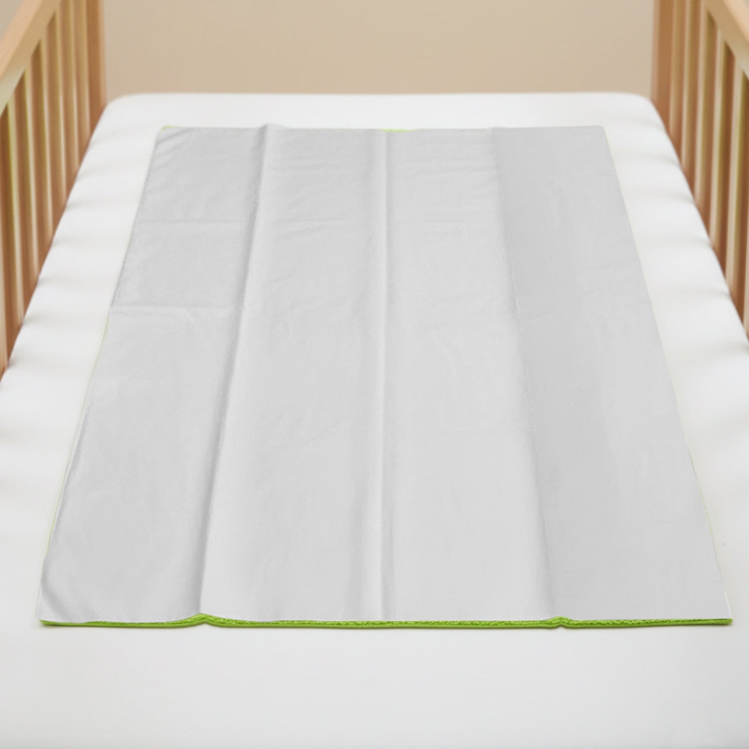Baby Moo Plain Changeable Dry Sheet Water-resistant Bed Protector - Green