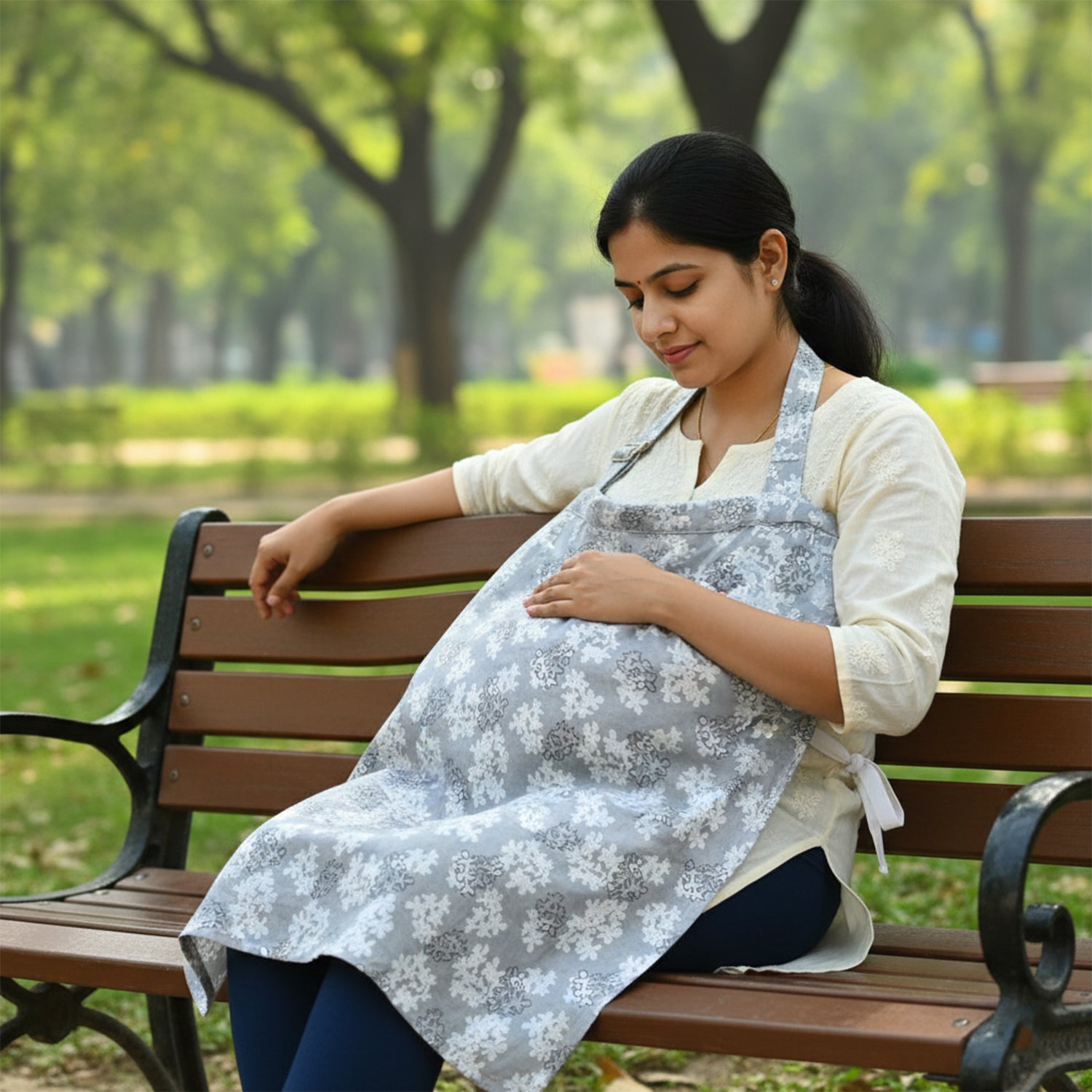 Baby Moo Printed Infant Feeding Nursing Cover - Grey