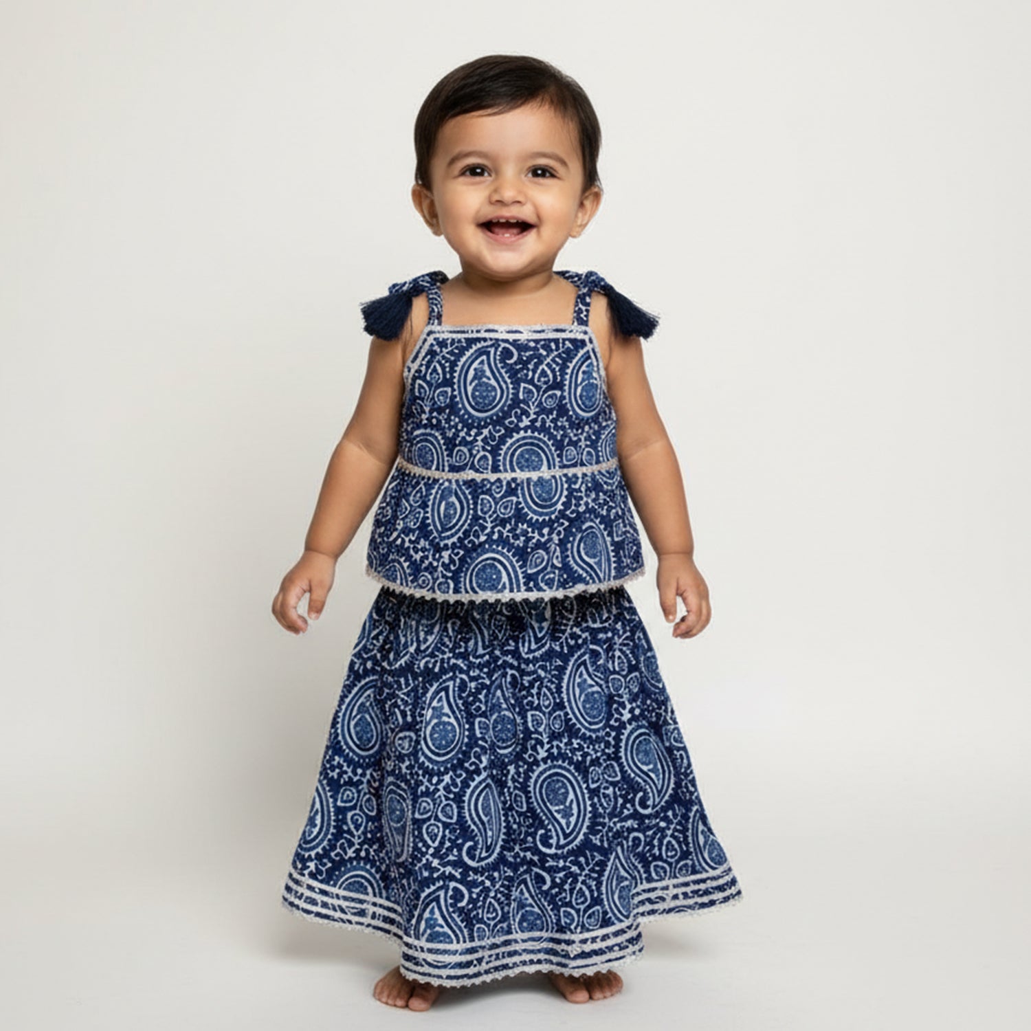 Baby Moo Floral Print Tie-Knot Sleeveless Two Piece Lehenga Blouse Set - Blue