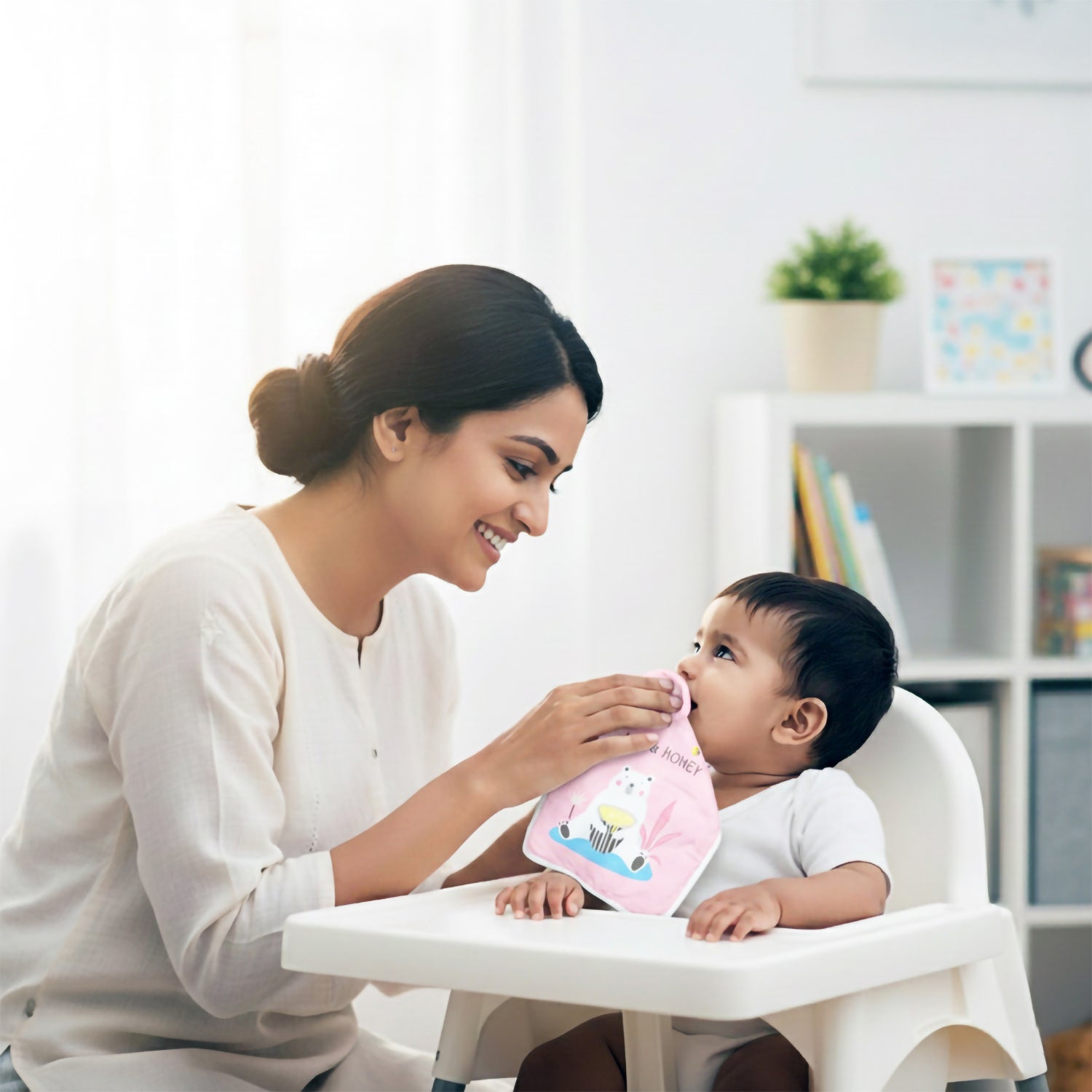 Baby Moo Mom's Love Pack of 5 Soft Hankies Multipurpose Wash Cloth Muslin Napkin - Peach