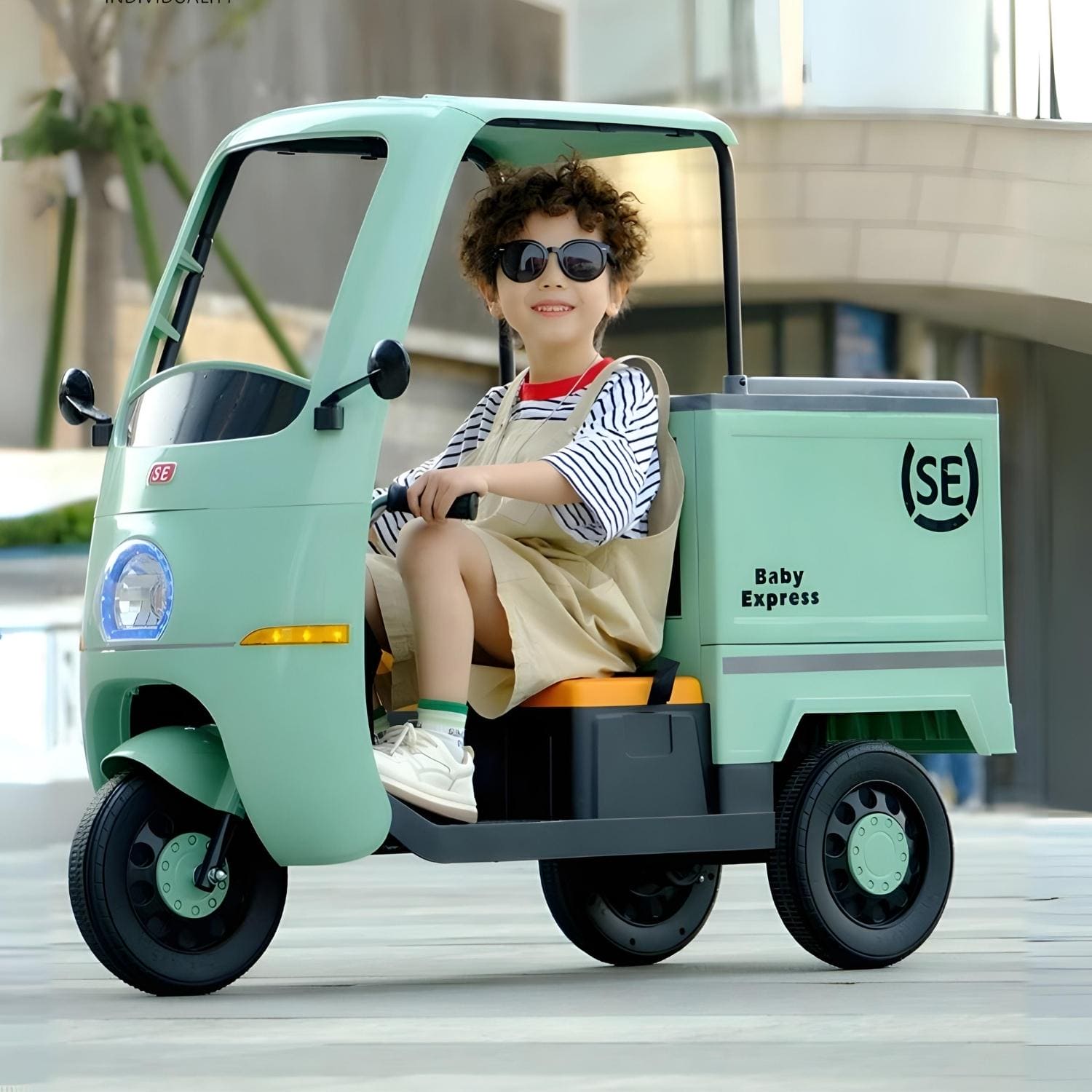 Baby rickshaw low discount price