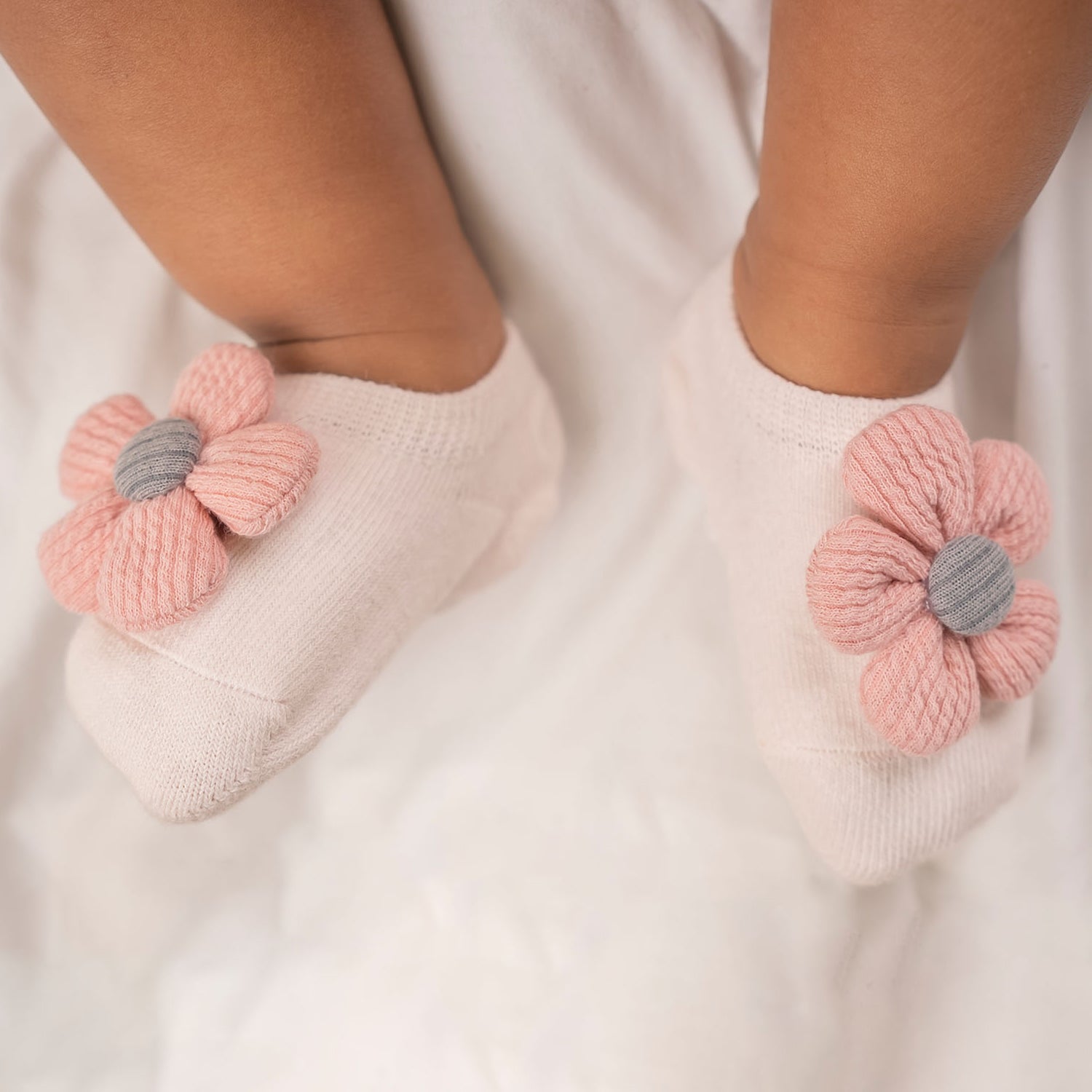 Baby Moo 3D Knot Turban Cap And Matching Floral Socks Set - Pink - Baby Moo