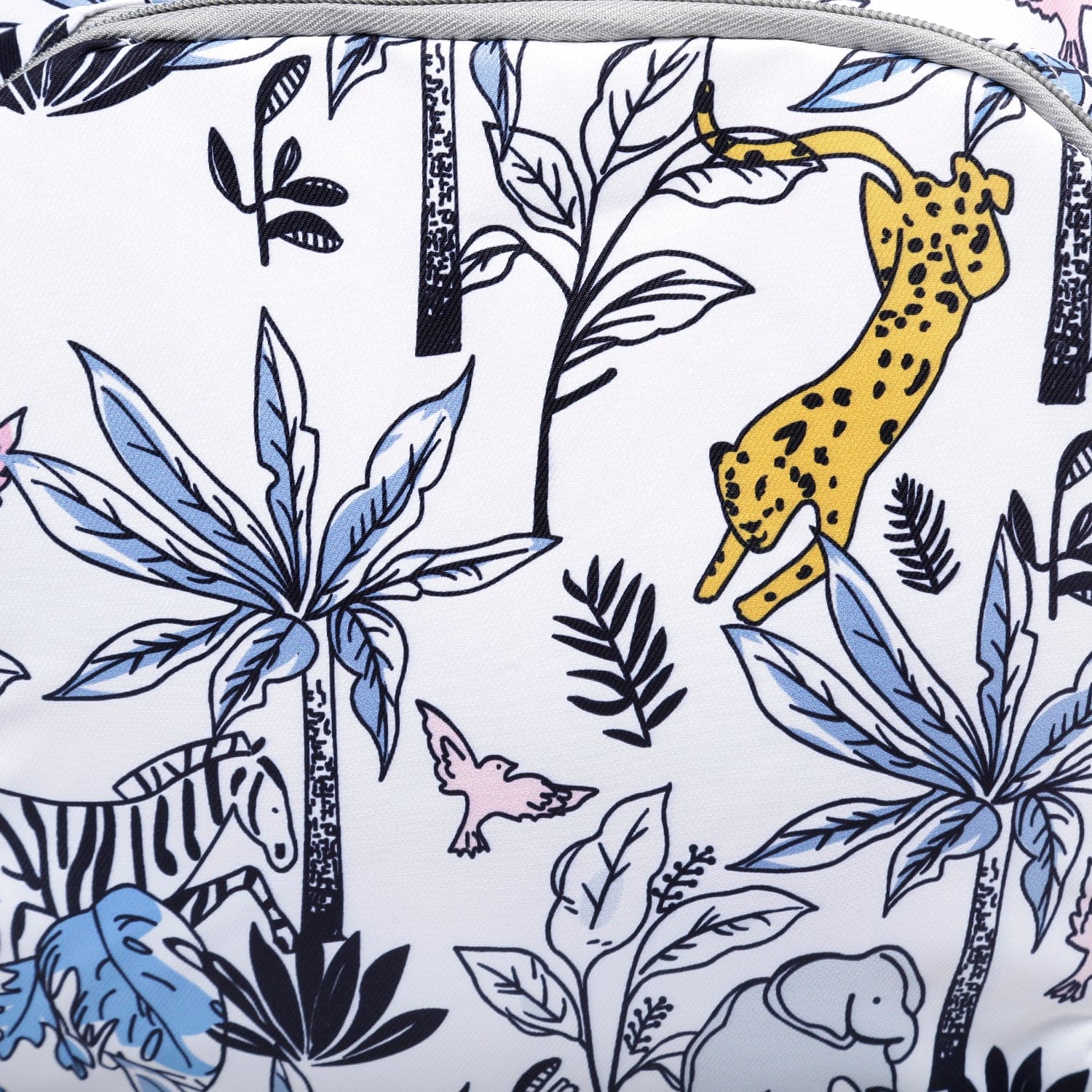 Diaper Bag
Maternity Backpack Cheetah In The Jungle
White - Baby Moo