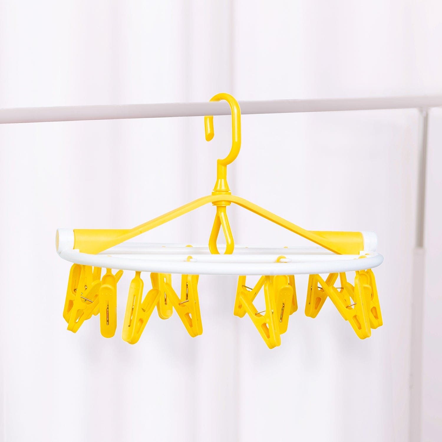 Clothes Hanger Round Foldable 18 Clips Yellow - Baby Moo