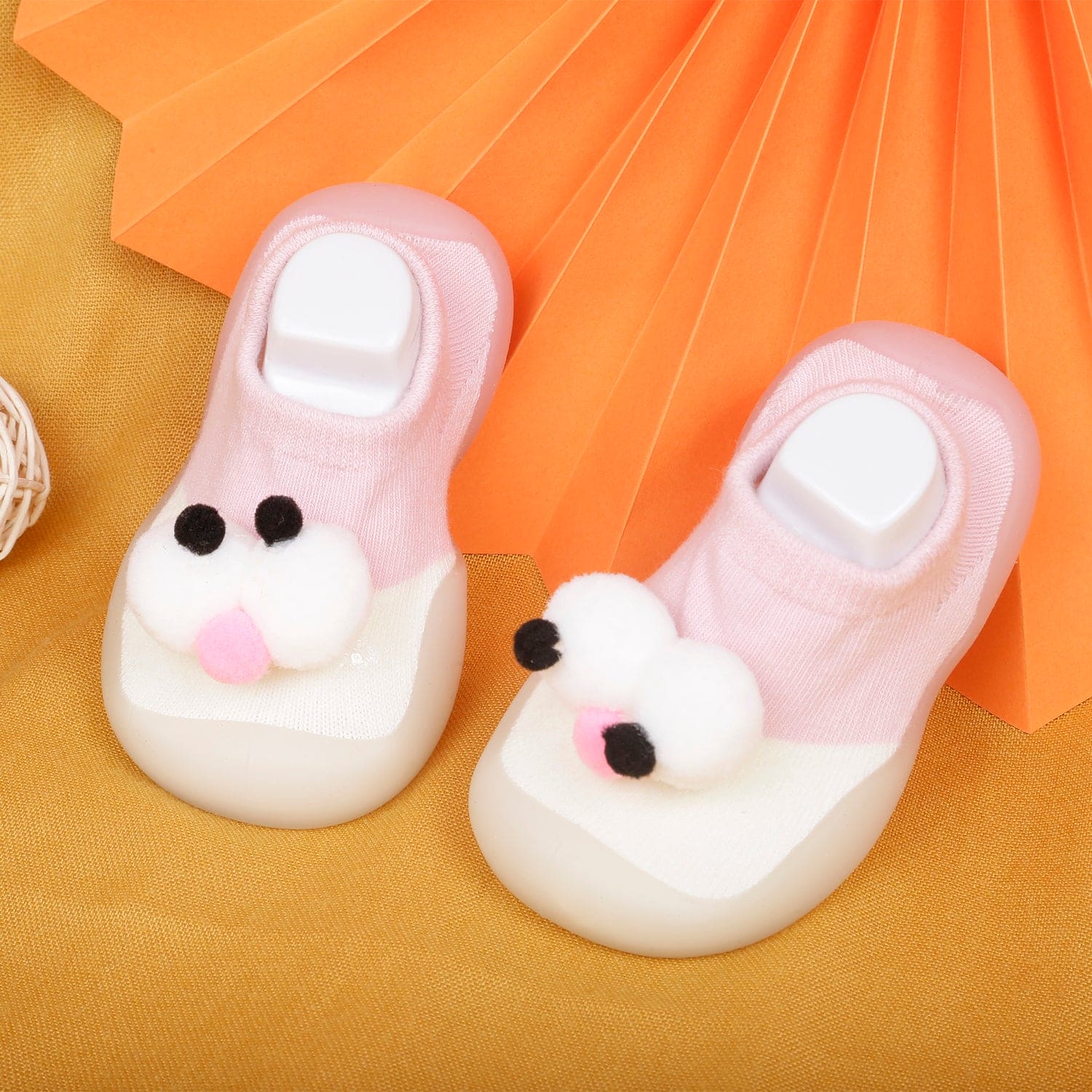 Slip-On Shoes 3D Eyes Pink - Baby Moo