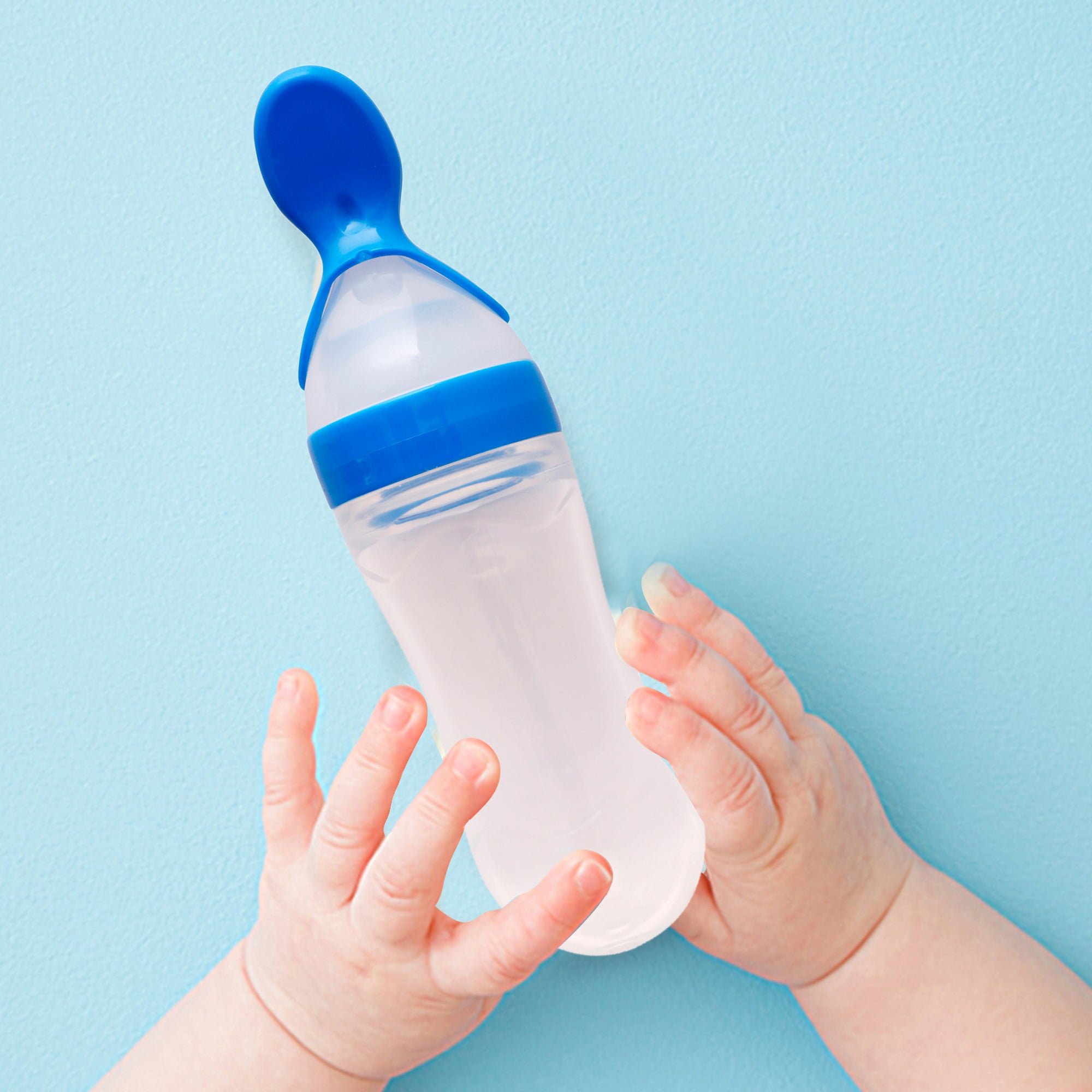 Blue 90 Ml Squeeze Bottle Feeder With Dispensing Spoon - Baby Moo