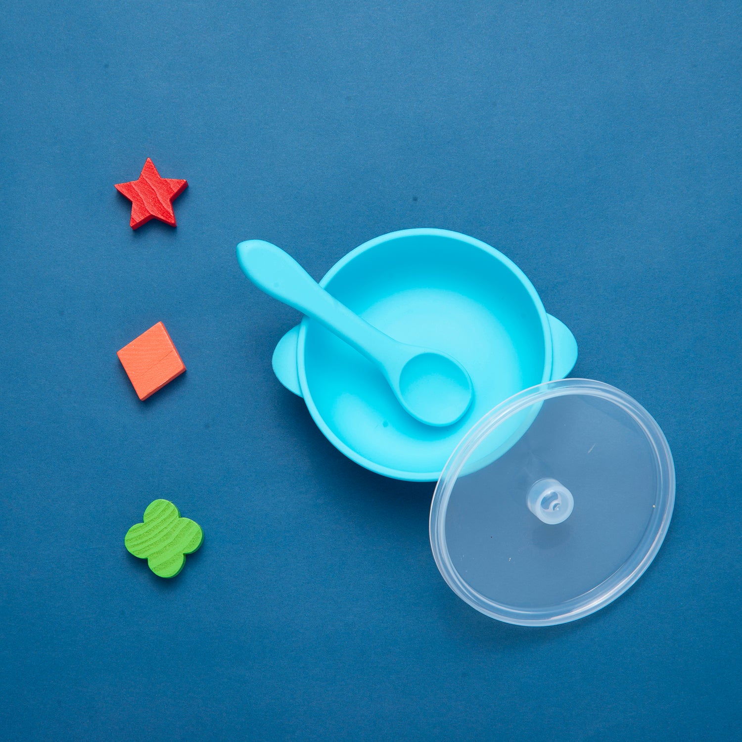 Blue Silicon Bowl With Lid And Spoon Set
