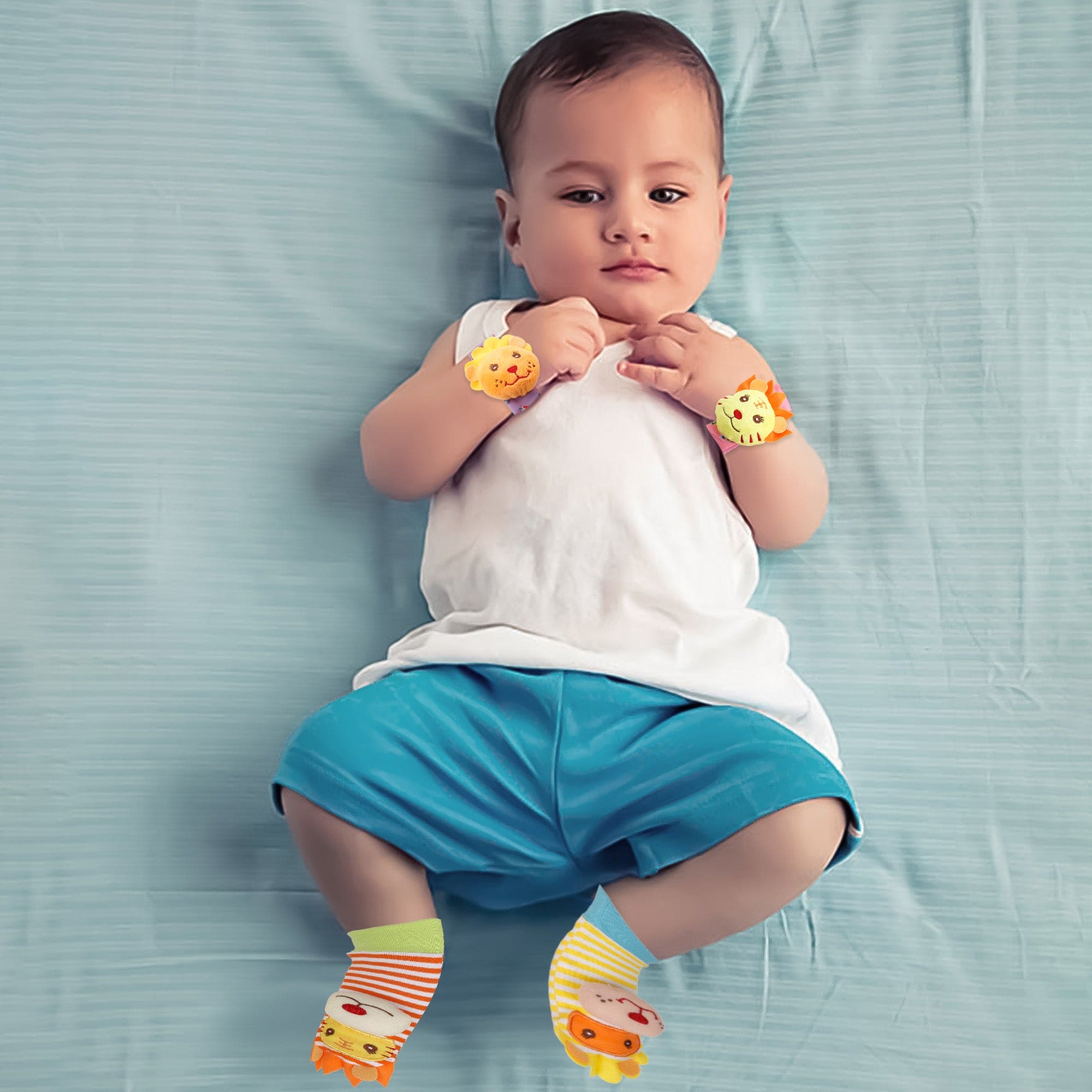 Wild Cats Multicolour Set of 4 Socks And Wrist Rattle - Baby Moo