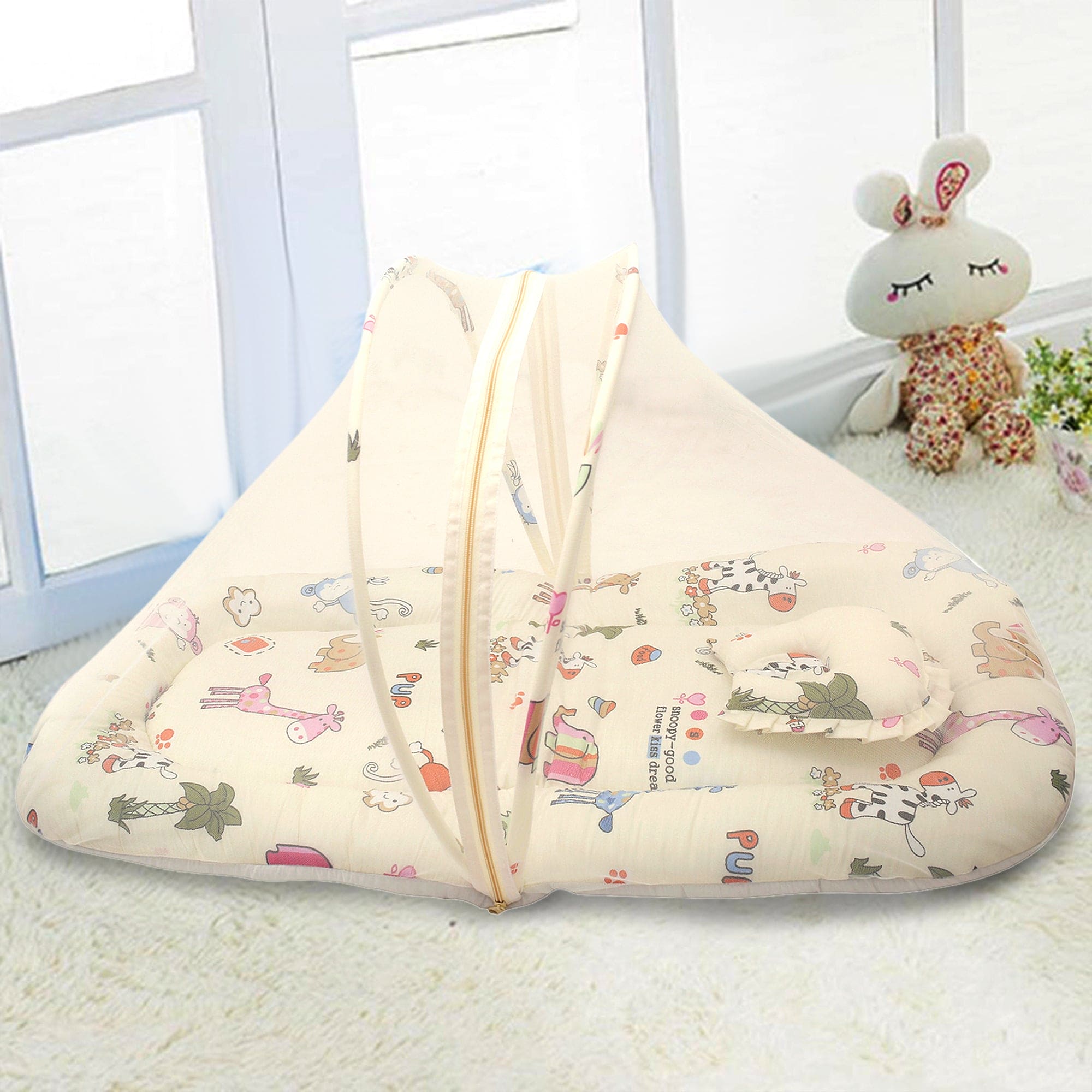 Mosquito Net Tent Mattress Set With Neck Pillow I Love Animals Cream - Baby Moo