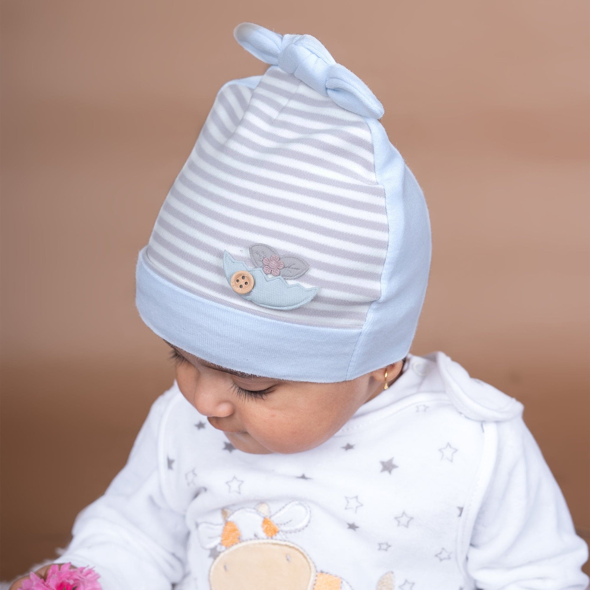 Buy Caps Hats Accessories Online for New Born Baby