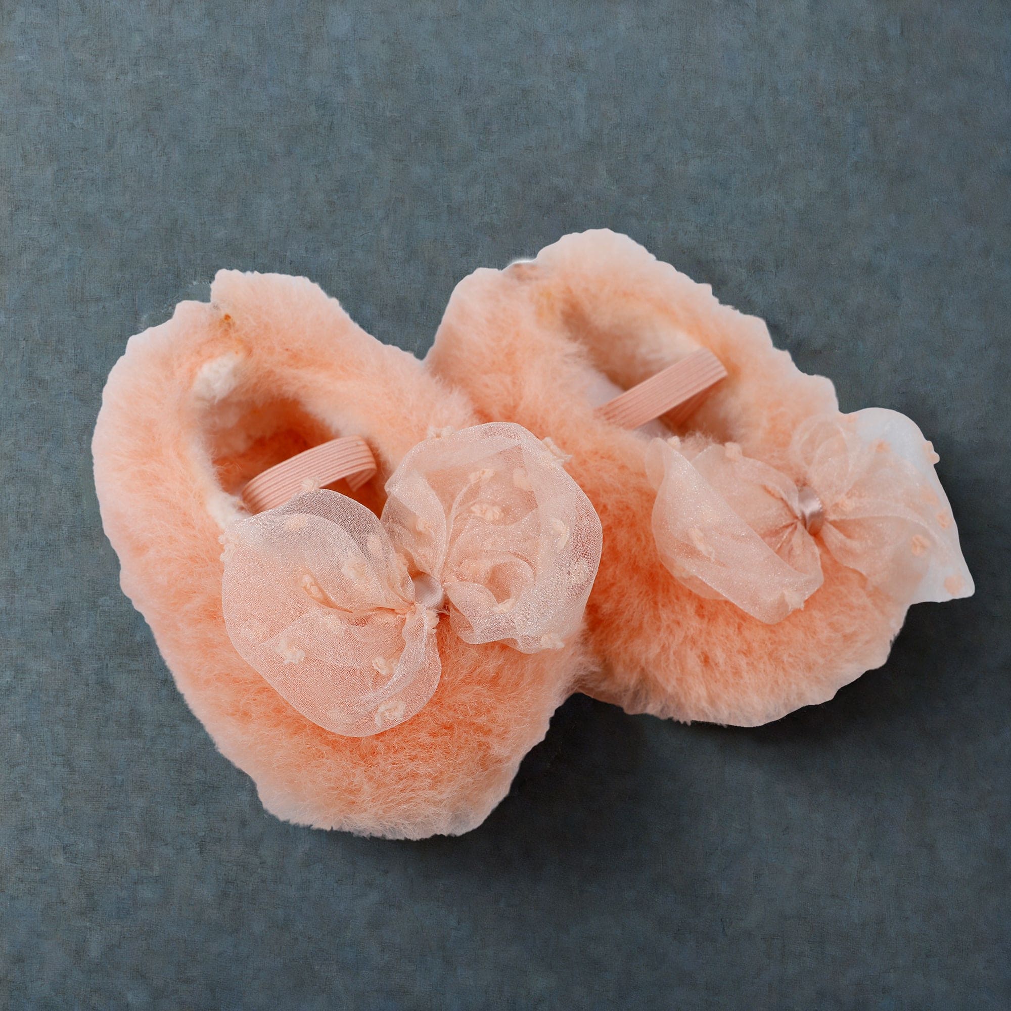 Baby Moo Bow Applique Warm Furry Booties - Peach