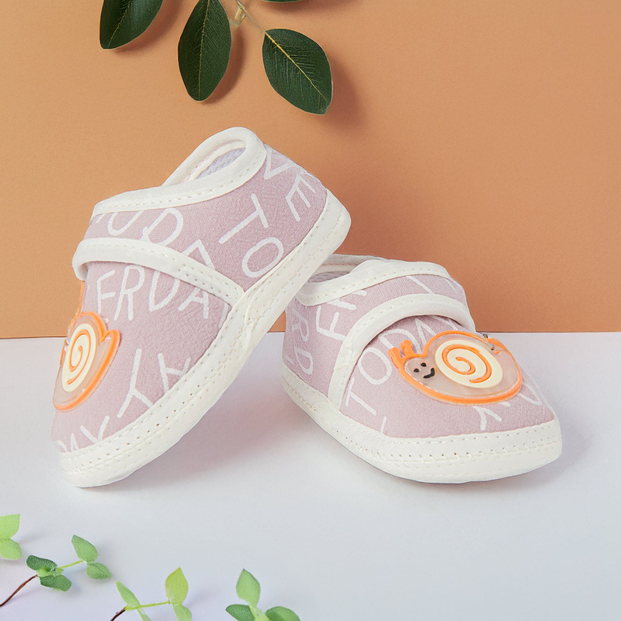 Happy Snail Mauve Booties