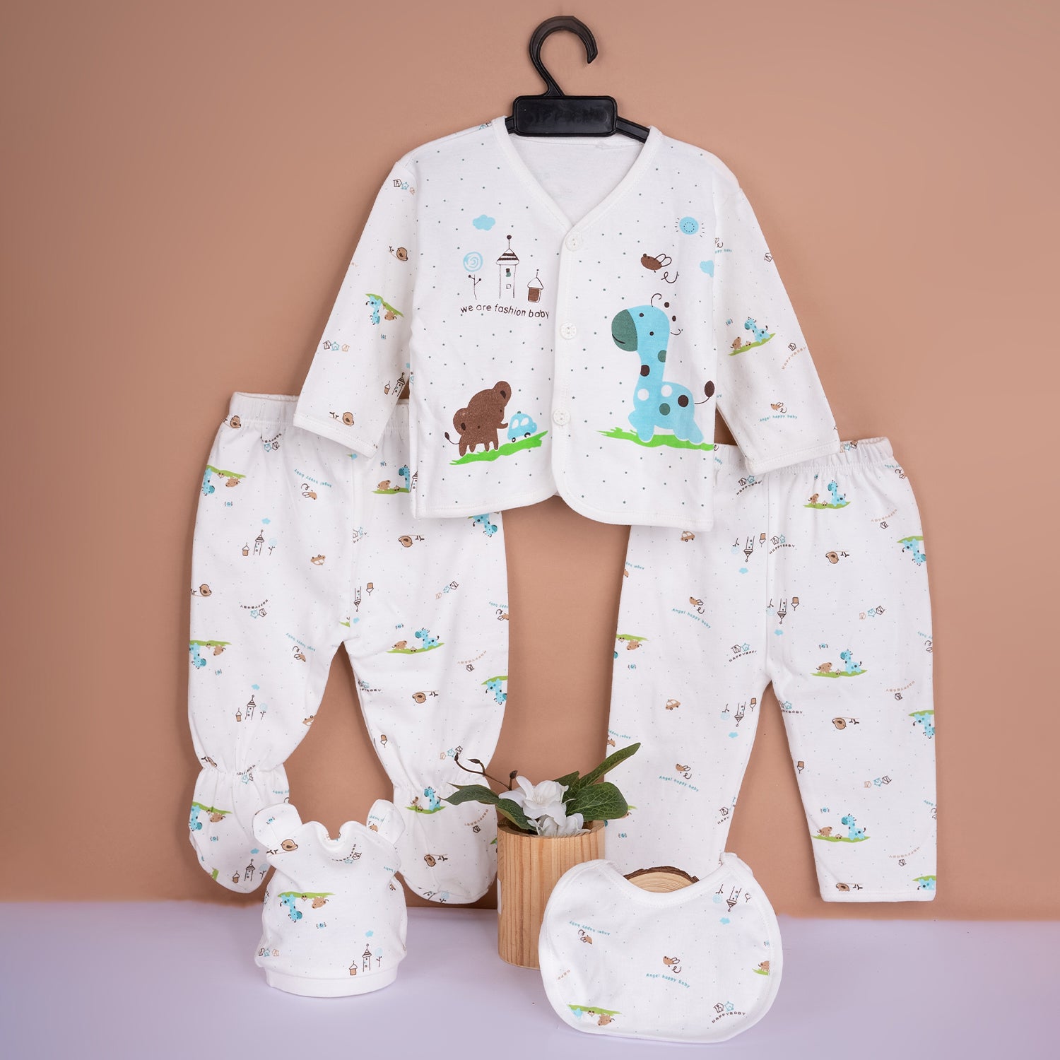 Baby Moo Animal Print Cap Bib Pyjamas 5 Pcs Clothing Gift Set - Blue