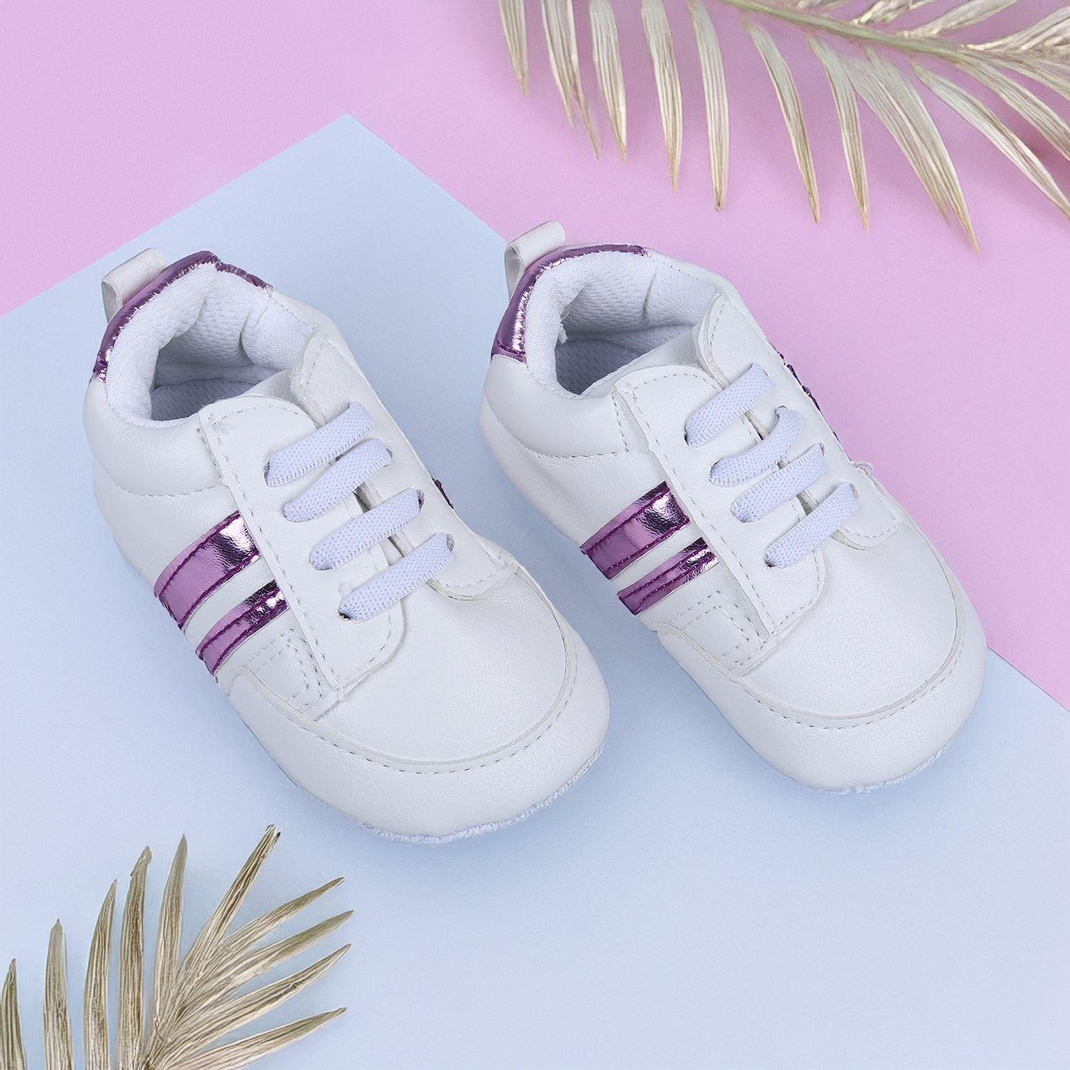 Metallic Stripes Fancy Anti-Slip Sneaker Shoes - White