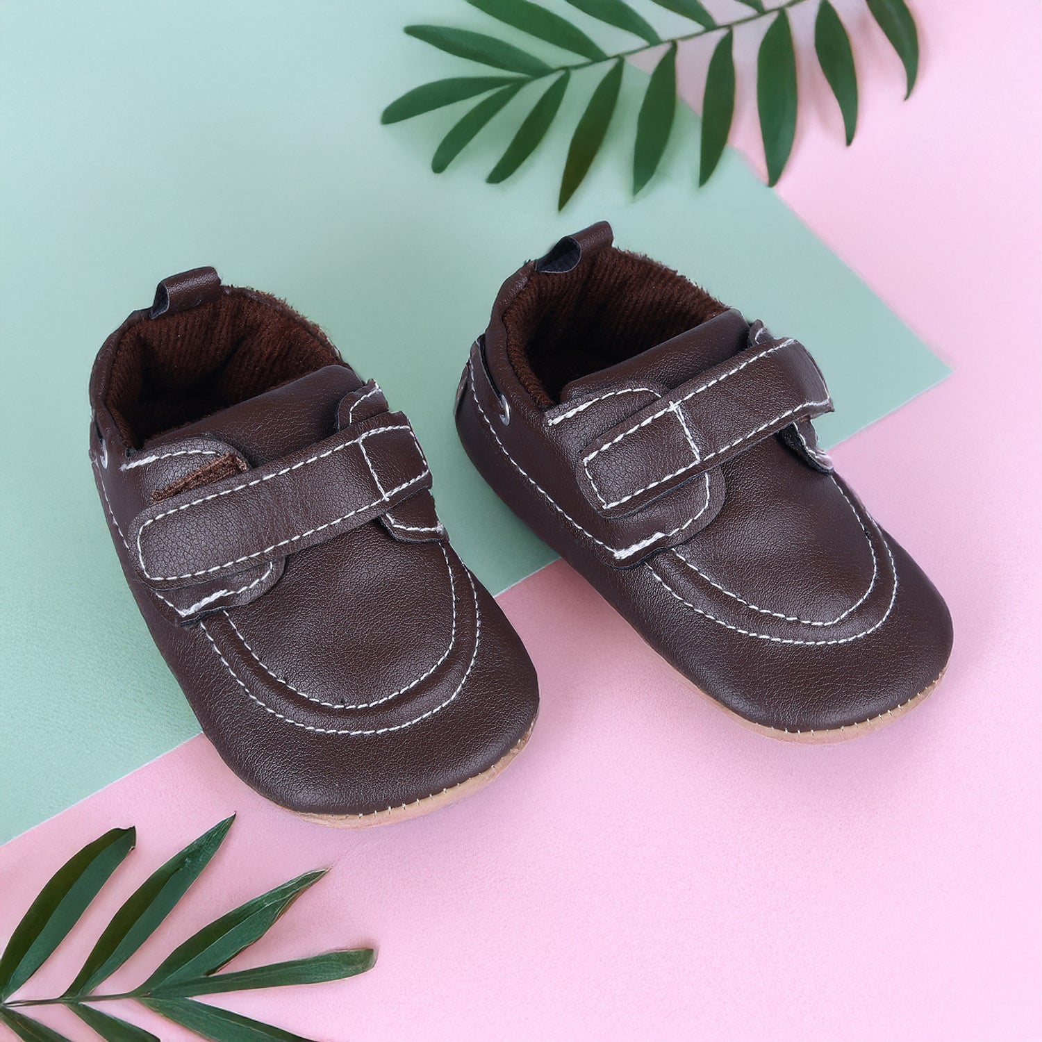 Solid Hookloop Stylish Leather Velcro Shoes - Brown
