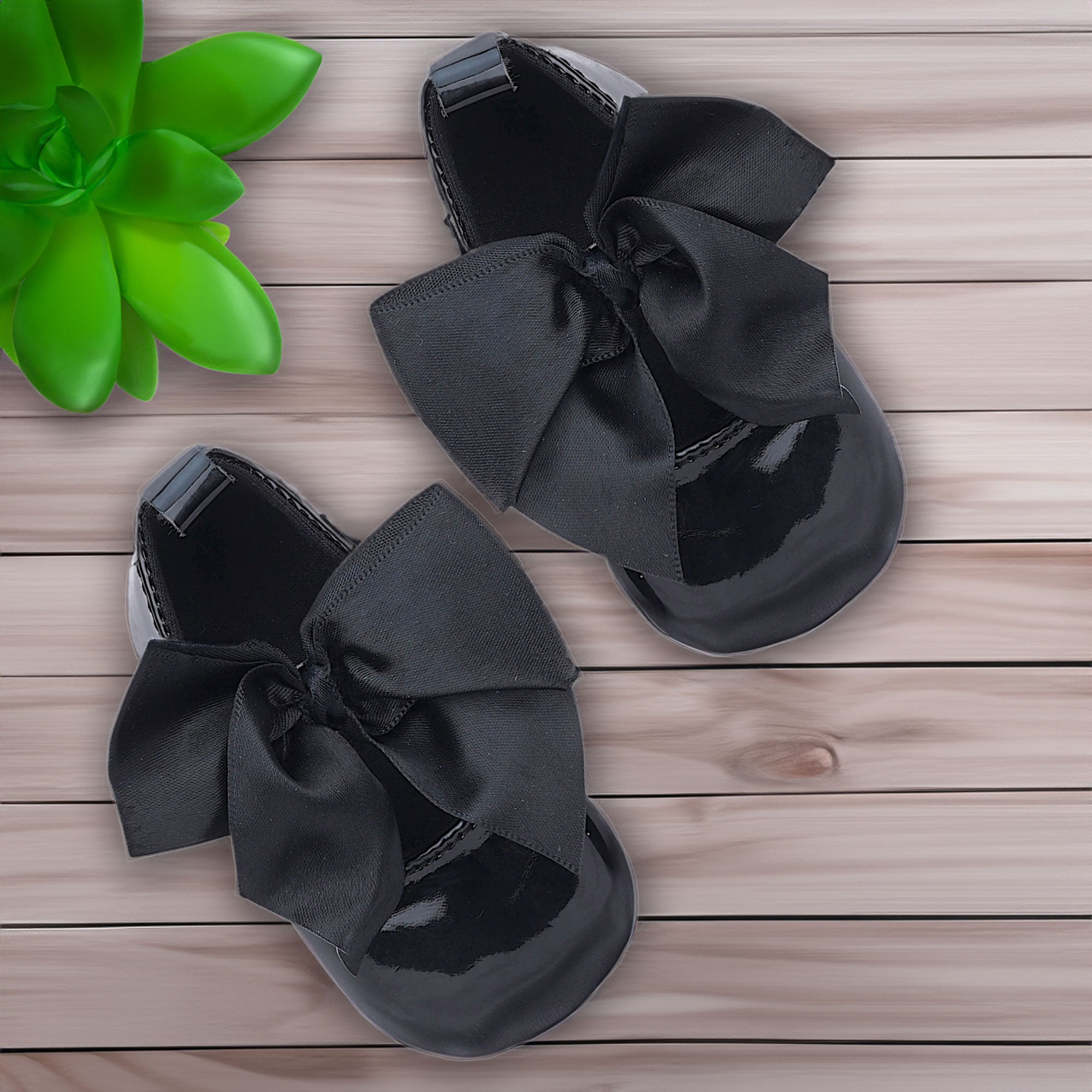 Baby Moo Partywear Patent Leather Big Bow Anti-Skid Ballerina Booties - Black