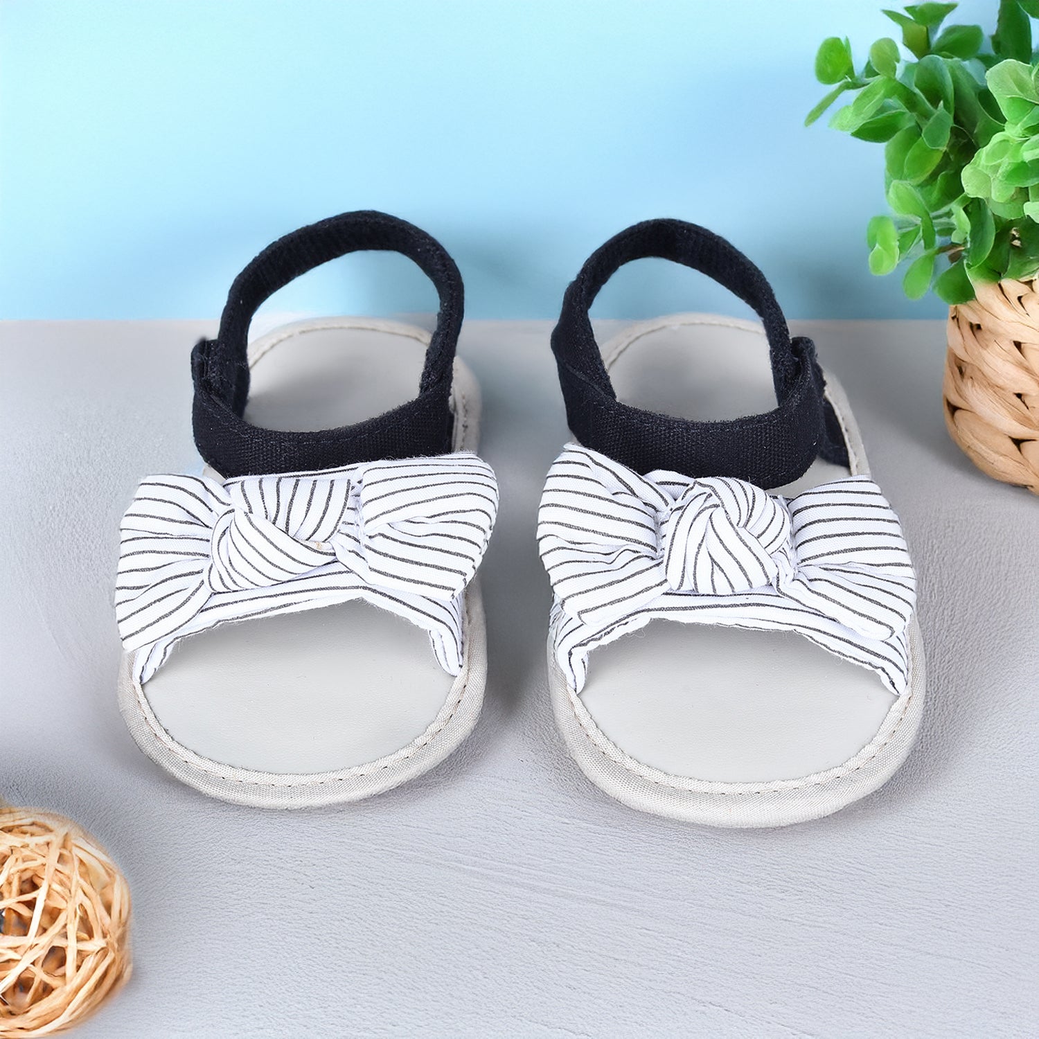 Bowknot Girls Premium Anti-Slip Sandals - White