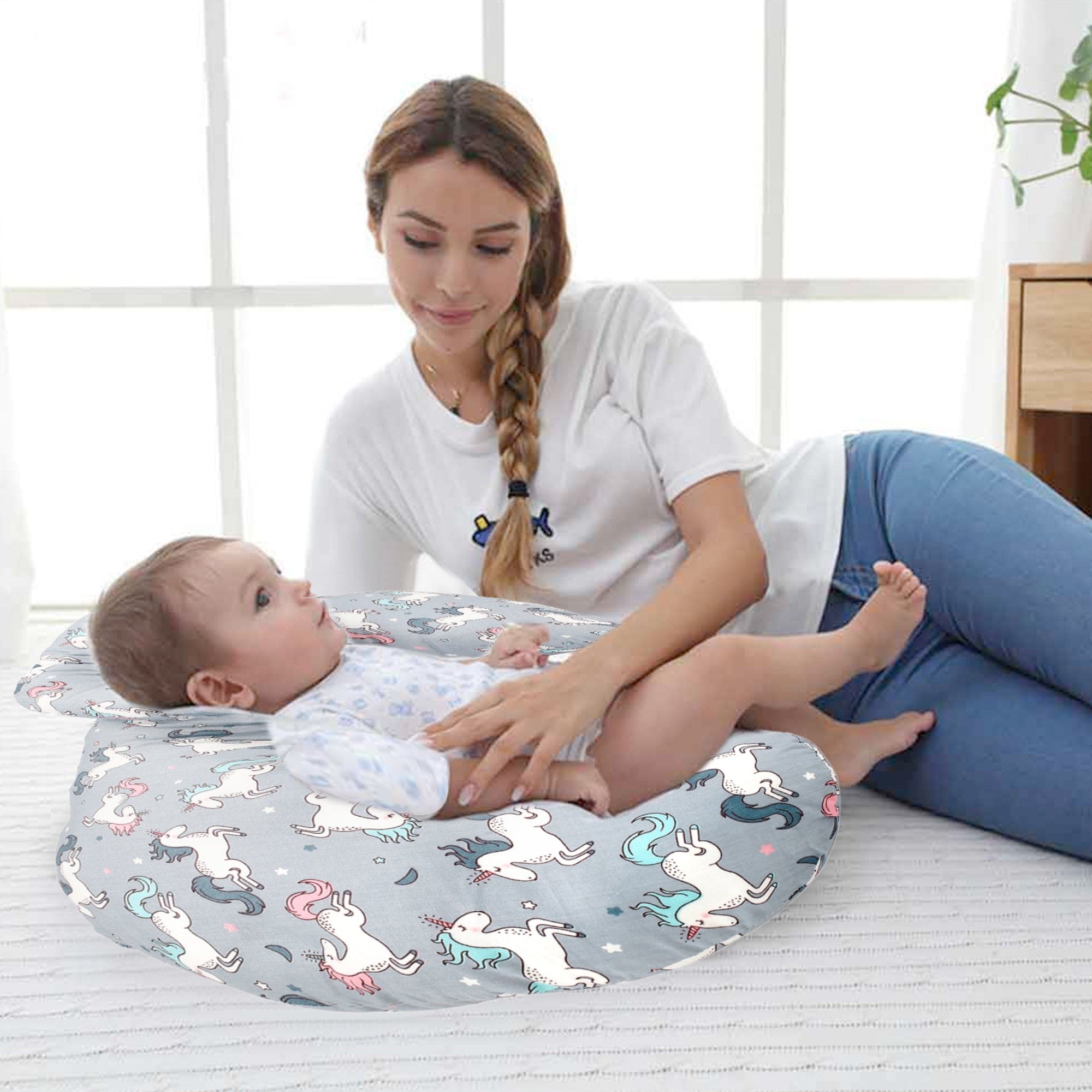 Unicorn Grey Feeding Pillow