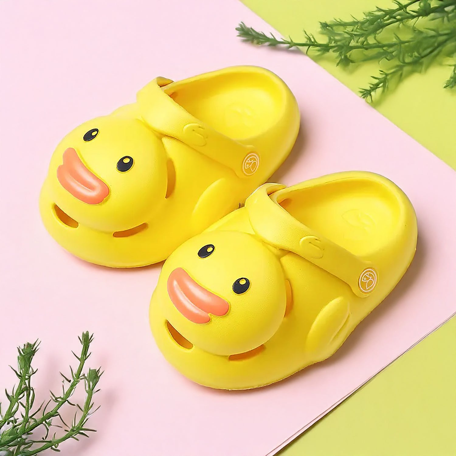 Baby Moo Swimming Duck Waterproof Anti-Skid Sling Back Clogs - Yellow