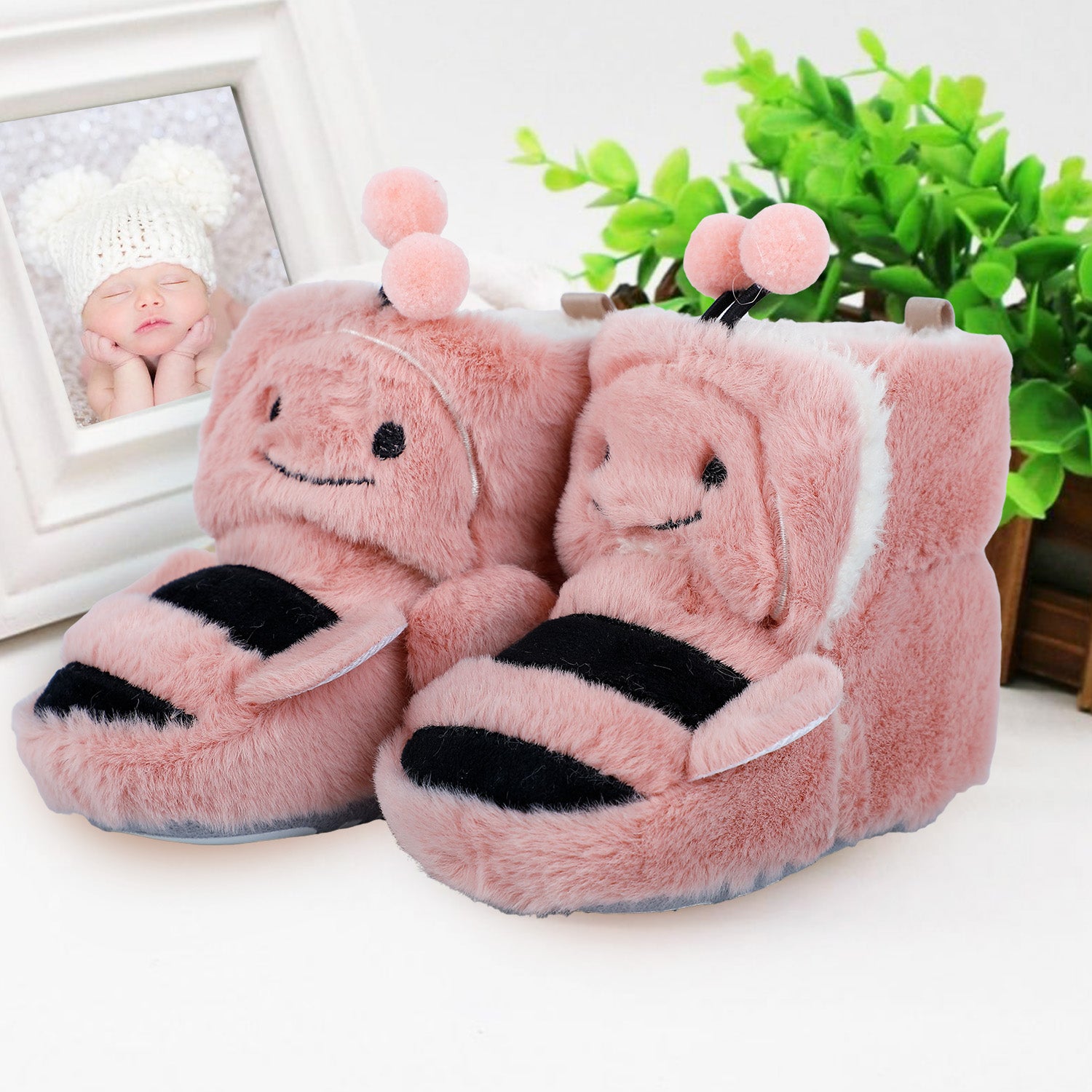 Baby Moo Bumble Bee 3D Warm Furry Booties - Pink - Baby Moo
