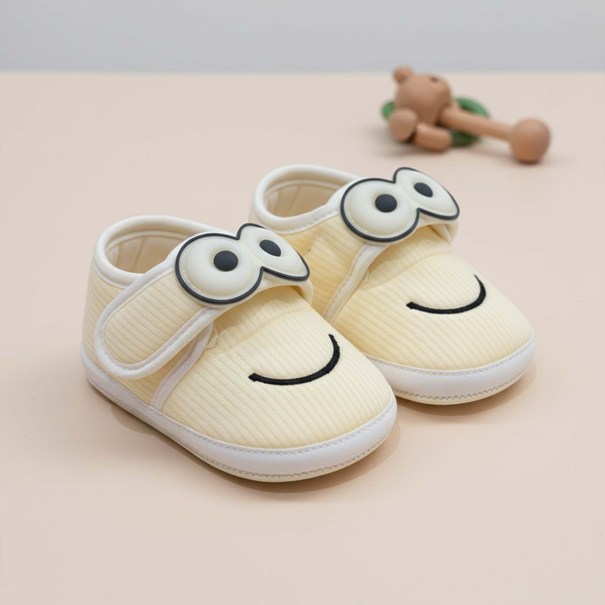 Baby Moo Minions Velcro Strap Anti-Skid Sneakers Booties-Yellow