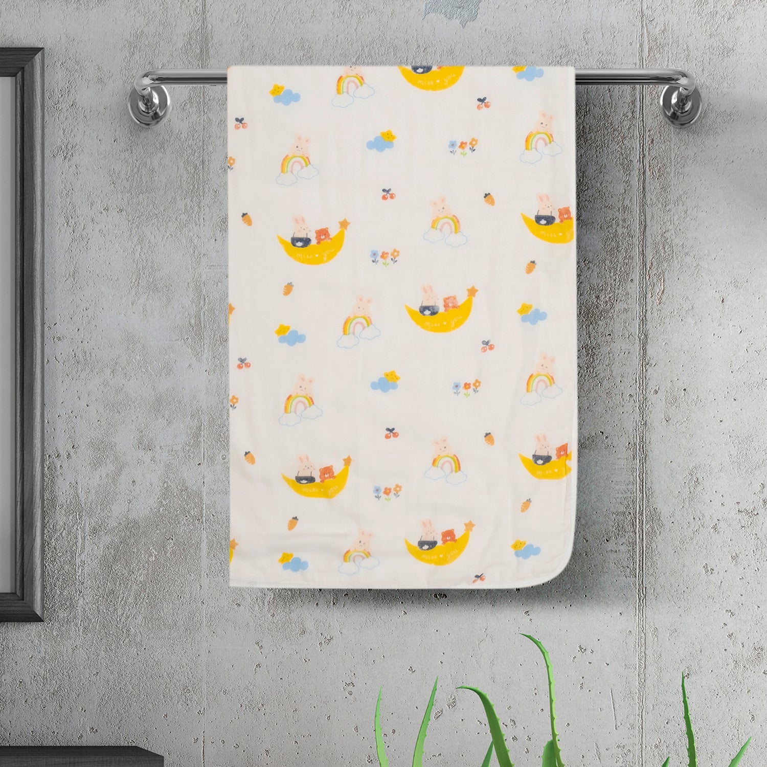 Baby Moo Banana 100% Cotton Ultra Soft Eco Friendly Absorbent Towel - White