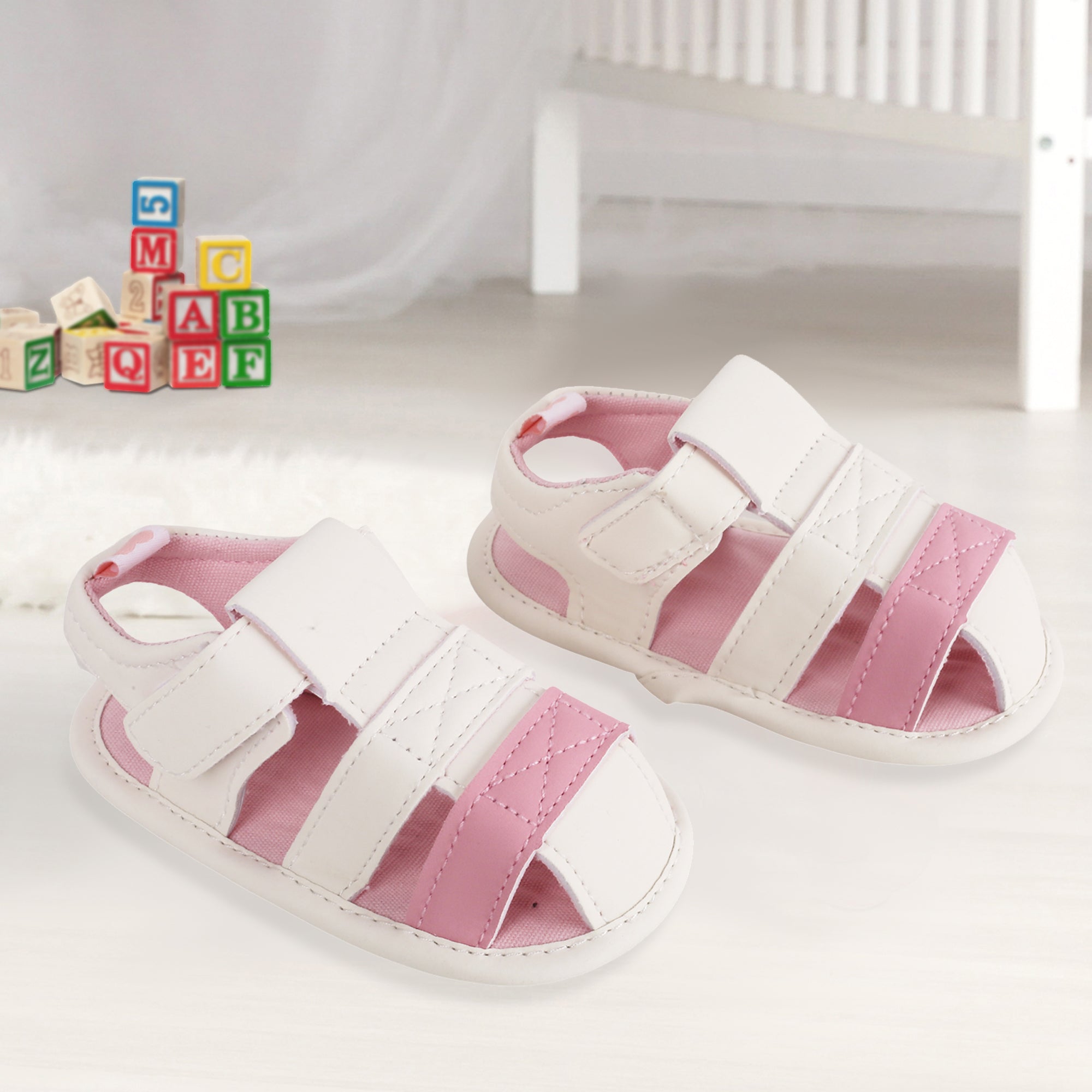 Baby Moo White And Pink Velcro Booties - Baby Moo