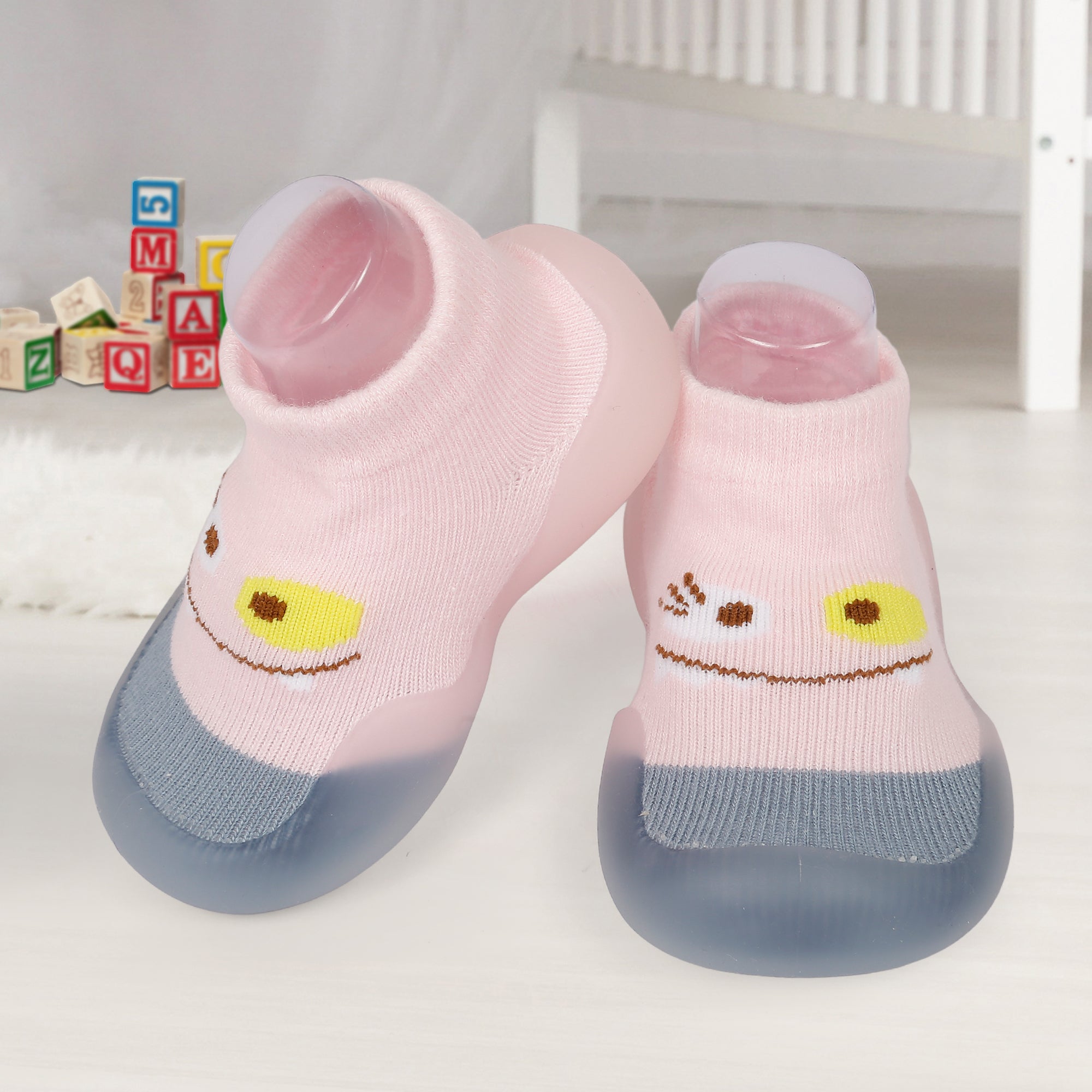 Cute Eye Anti-Skid Slip-On Rubber Sole Shoes - Pink - Baby Moo