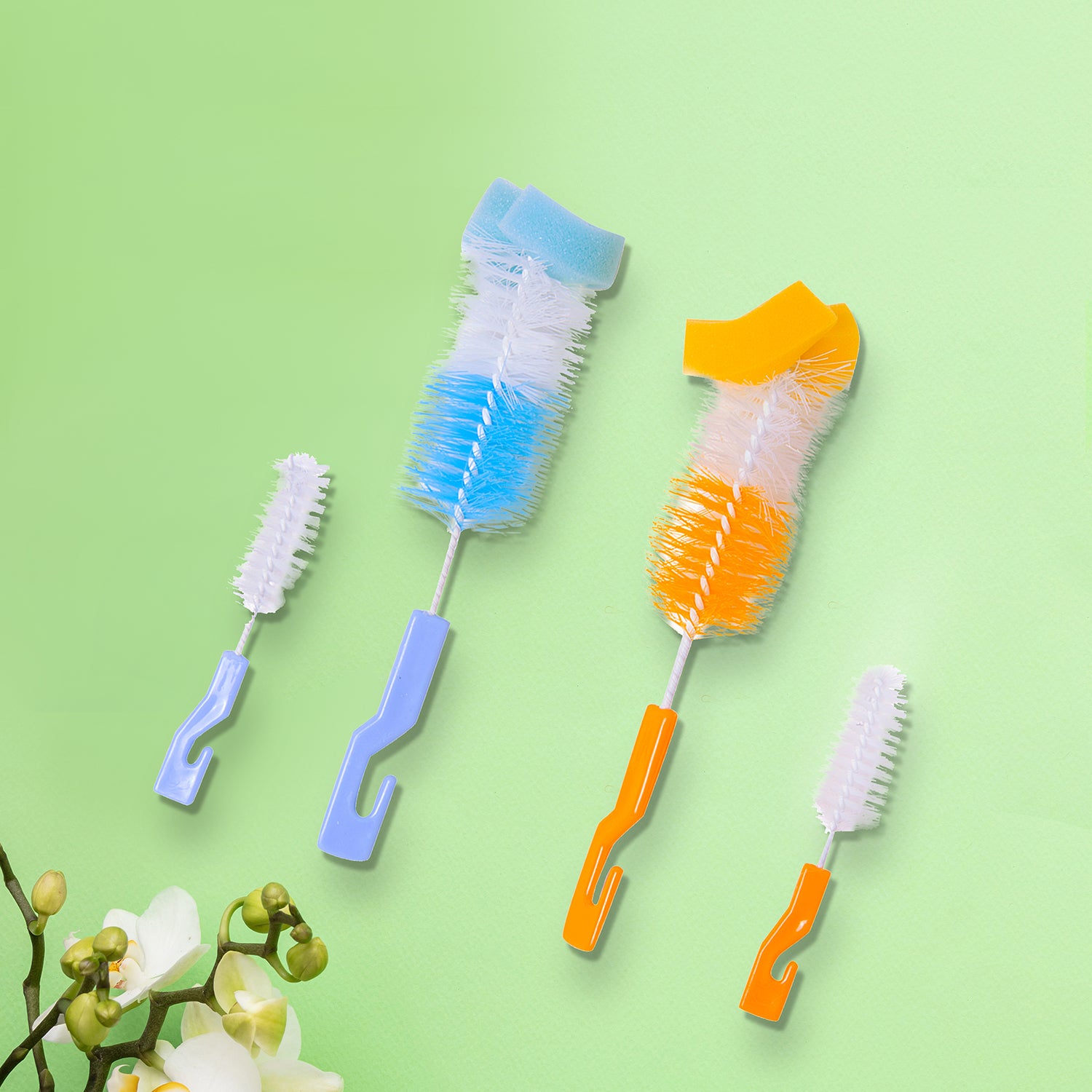 Twist And Turn Orange And Blue 2 Bottle And 2 Nipple Cleaning Brush Set of 4 - Baby Moo