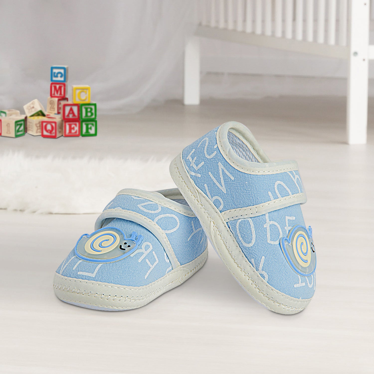 Happy Snail Blue Booties - Baby Moo