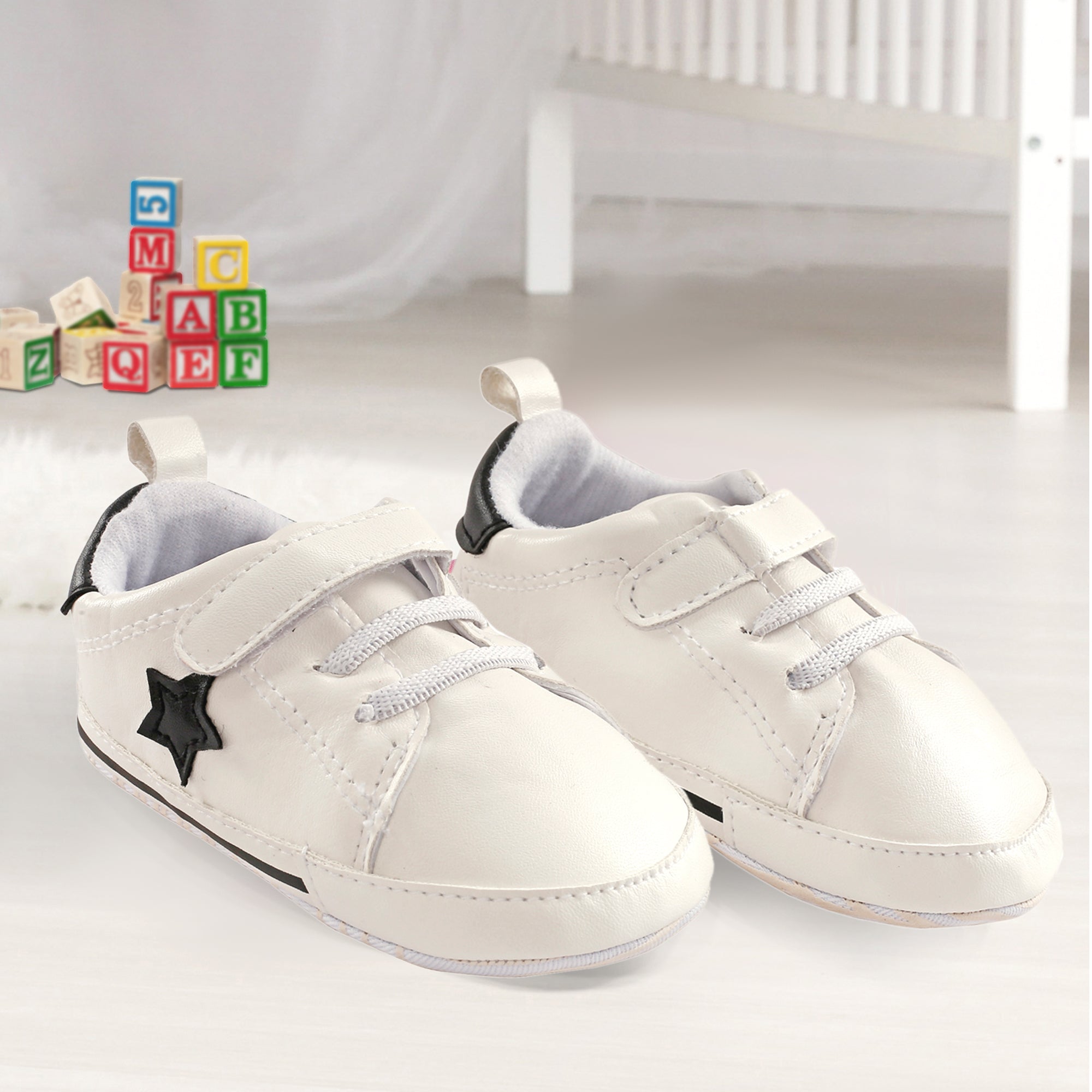 My Star White And Black Casual Booties - Baby Moo