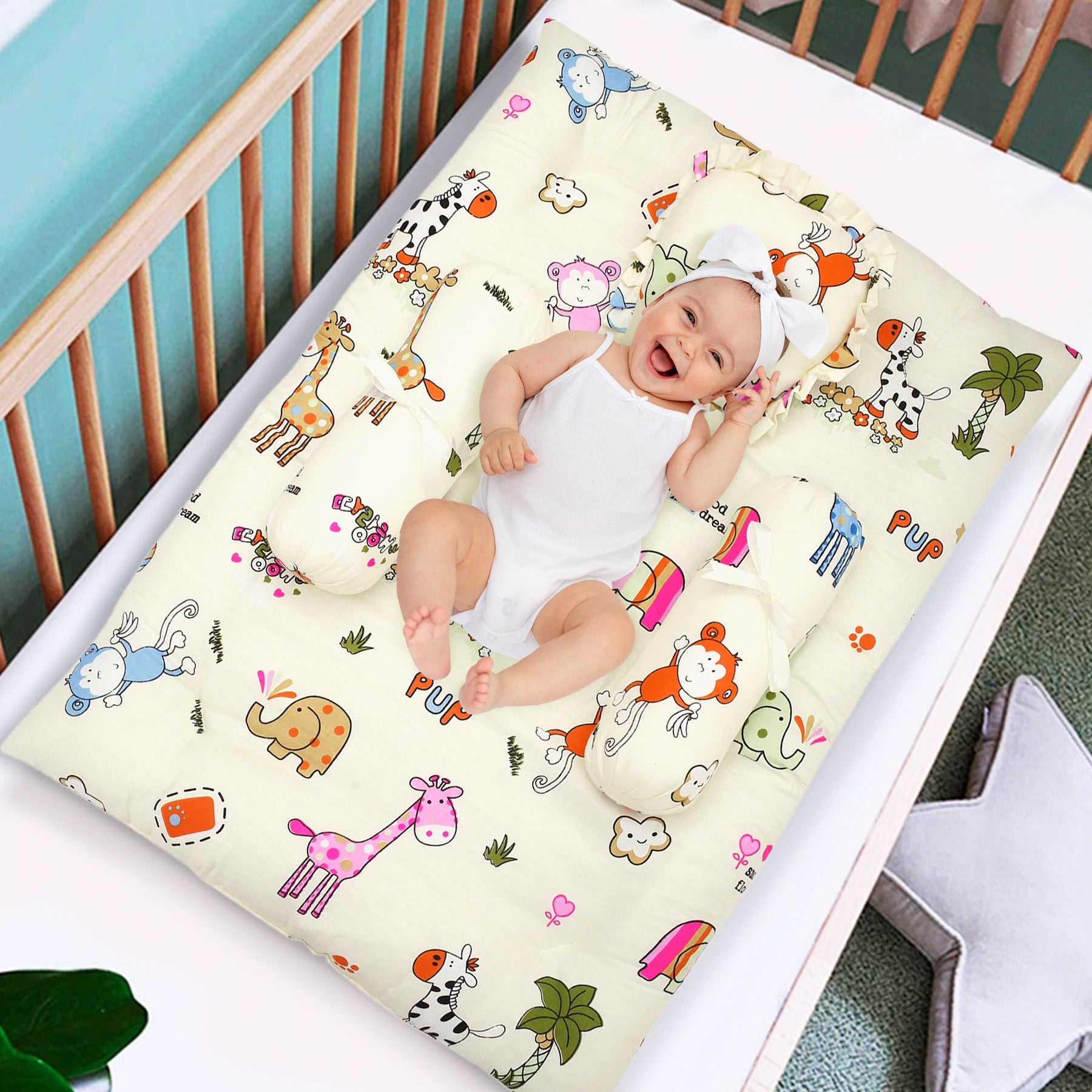 Mattress Set With Neck Pillow and Bolsters I Love Animals Cream - Baby Moo