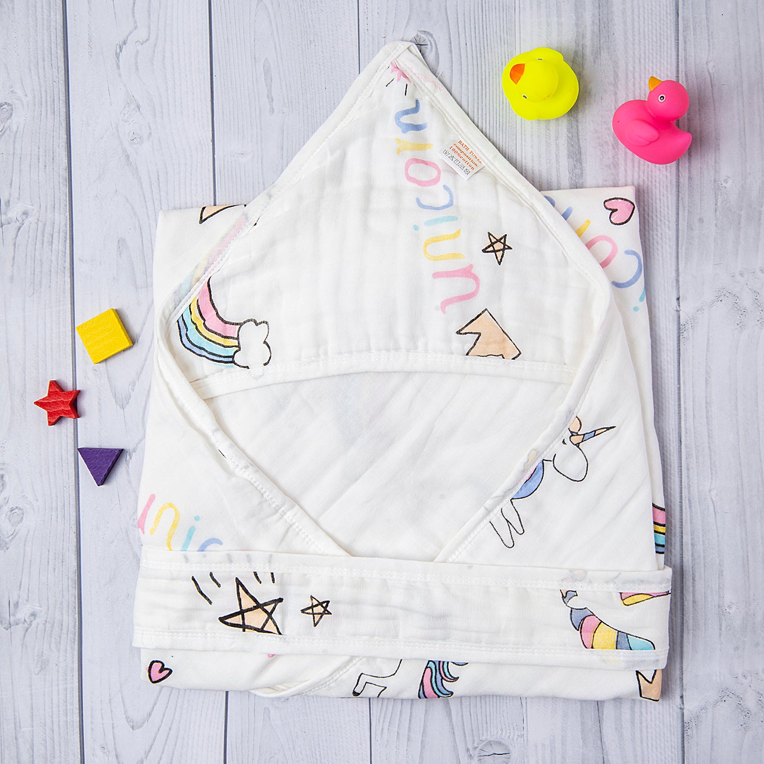 Hooded Wrapper 100% Muslin Cotton Unicorn And Rainbow White - Baby Moo