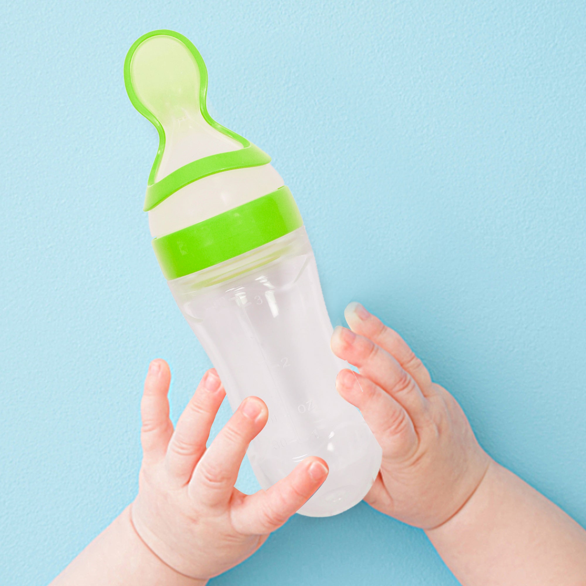 Green 90 Ml Squeeze Bottle Feeder With Dispensing Spoon - Baby Moo
